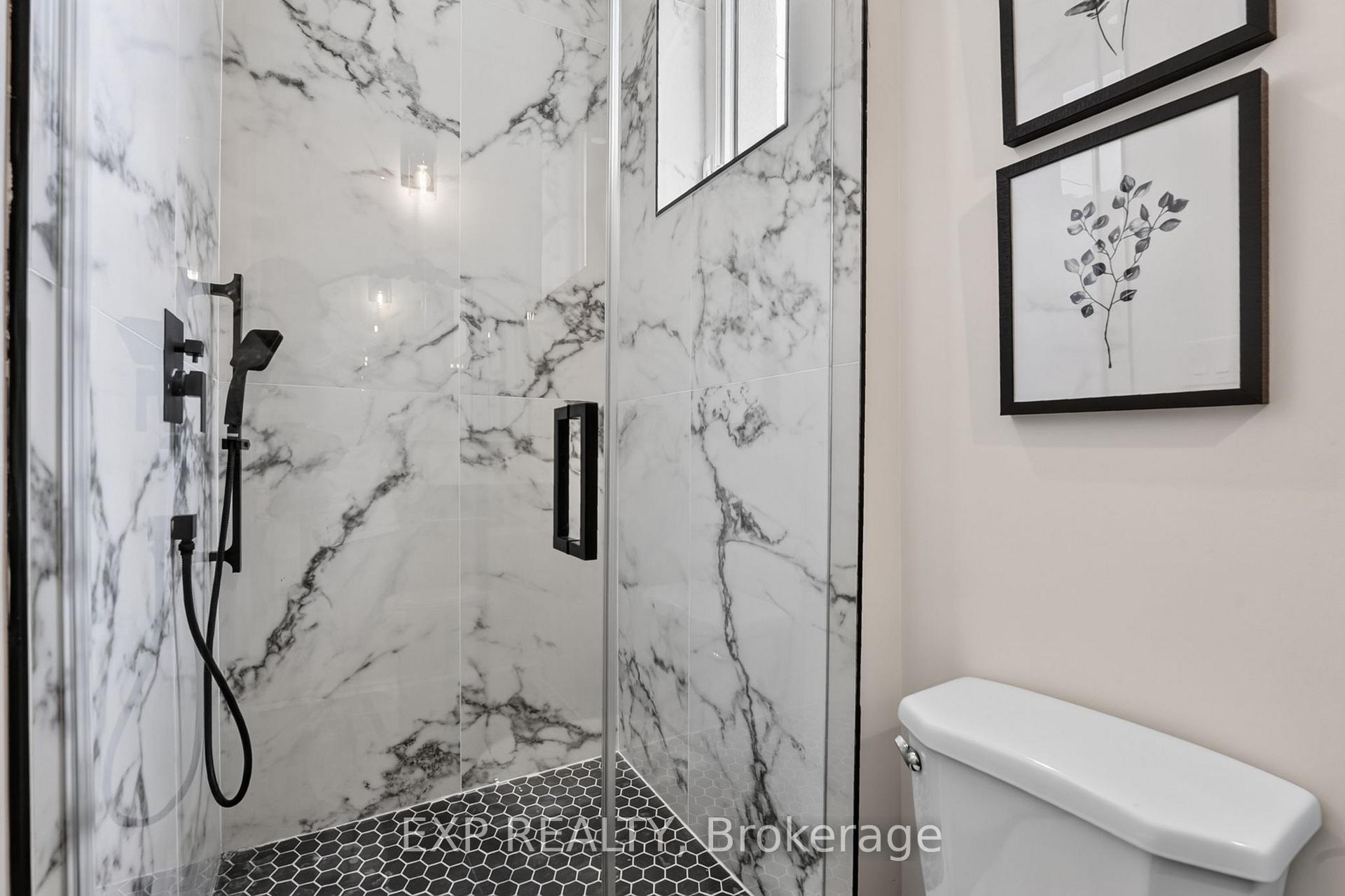 Photo 16 of 118 Cathcart Street N, Hamilton, Beasley — HOMEH