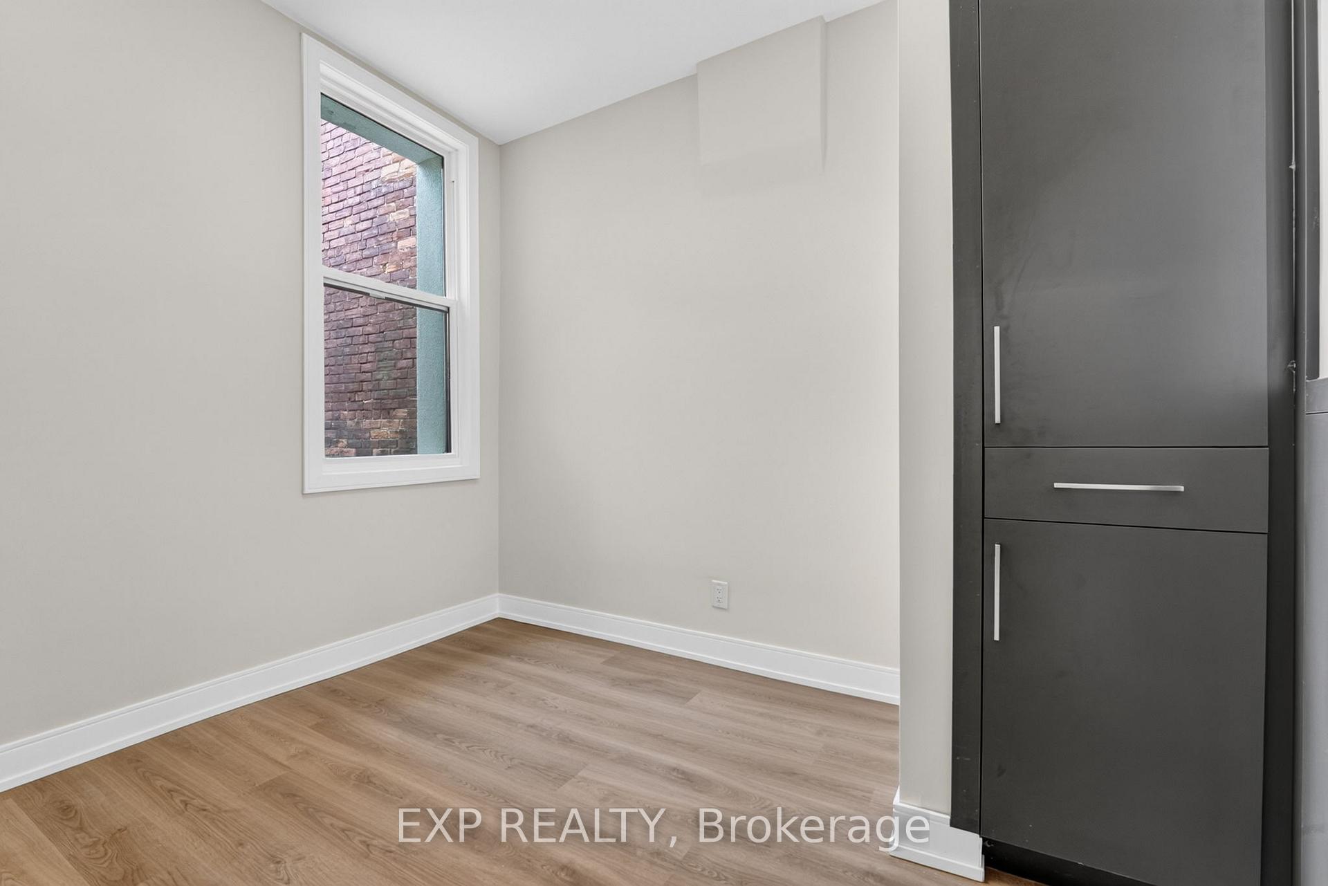 Photo 36 of 118 Cathcart Street N, Hamilton, Beasley — HOMEH