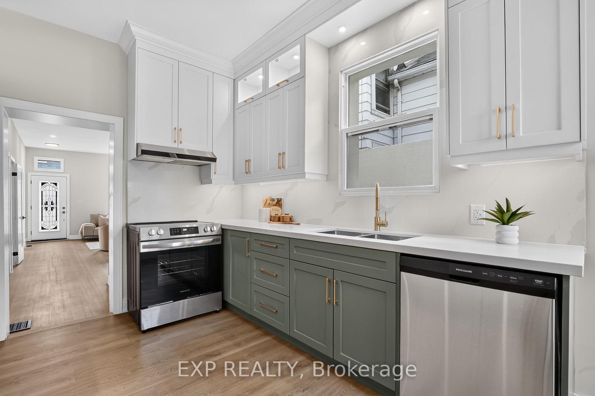 Photo 42 of 118 Cathcart Street N, Hamilton, Beasley — HOMEH