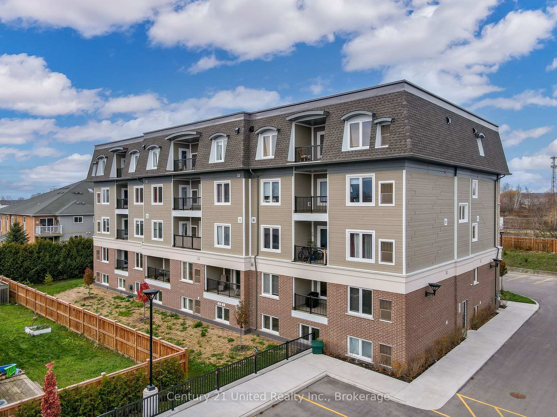 Photo 2 of Unit 106, 82 Munroe Street, Cobourg — HOMEH