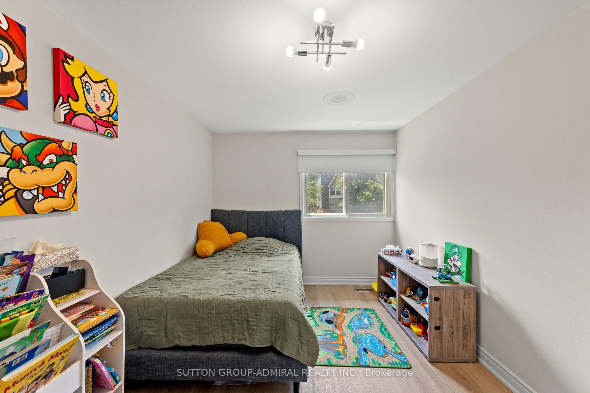 Photo 40 of Unit 7, 45 Poplar Crescent N, Aurora, Aurora Estates — HOMEH
