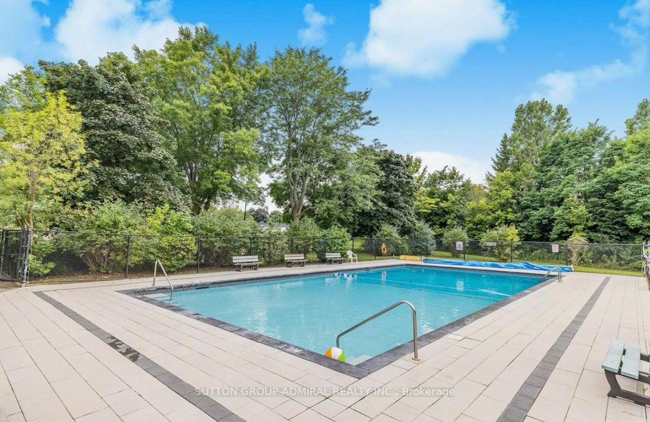 Photo 50 of Unit 7, 45 Poplar Crescent N, Aurora, Aurora Estates — HOMEH