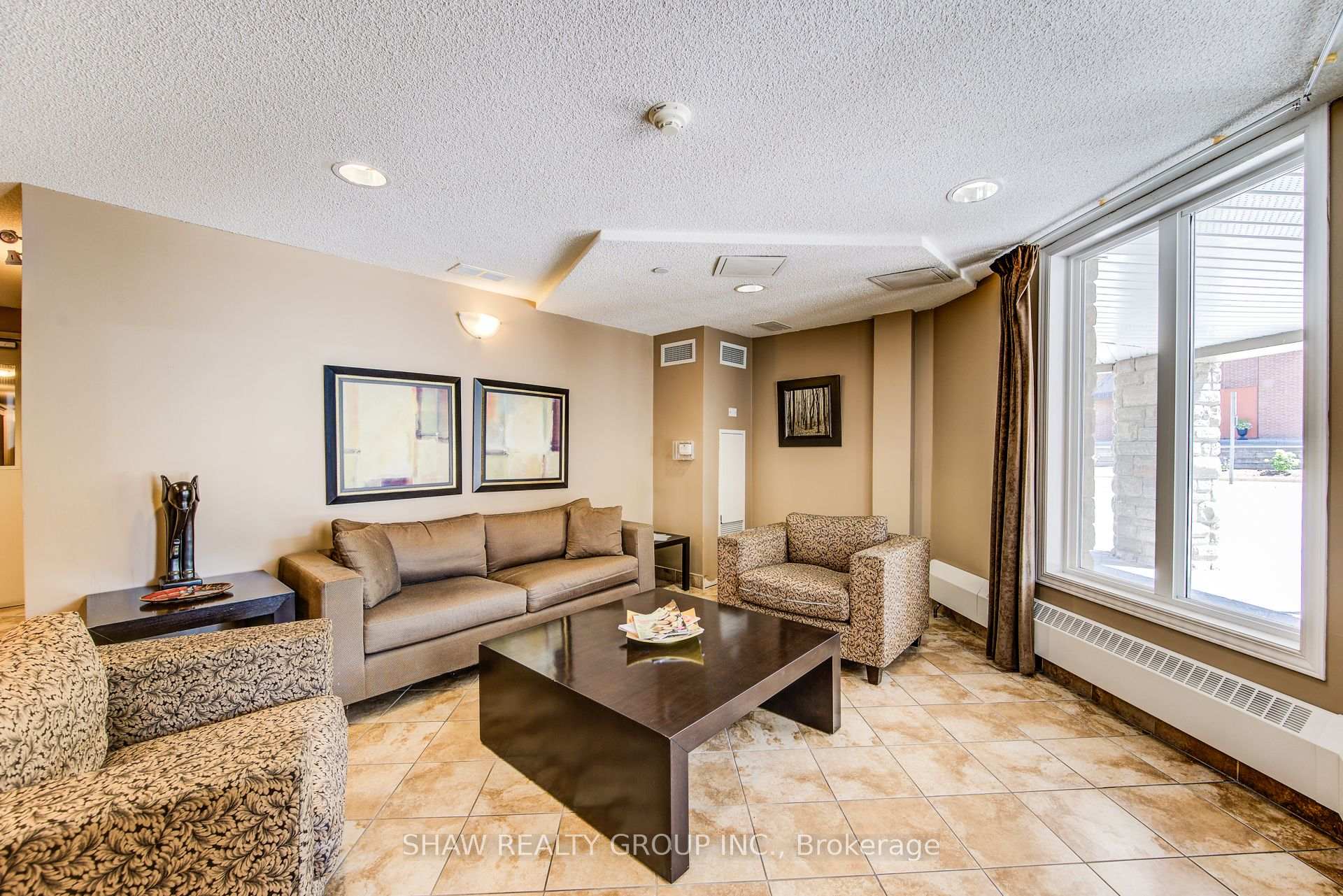 Photo 11 of Unit 104, 8 Harris Street, Cambridge, East Galt — HOMEH