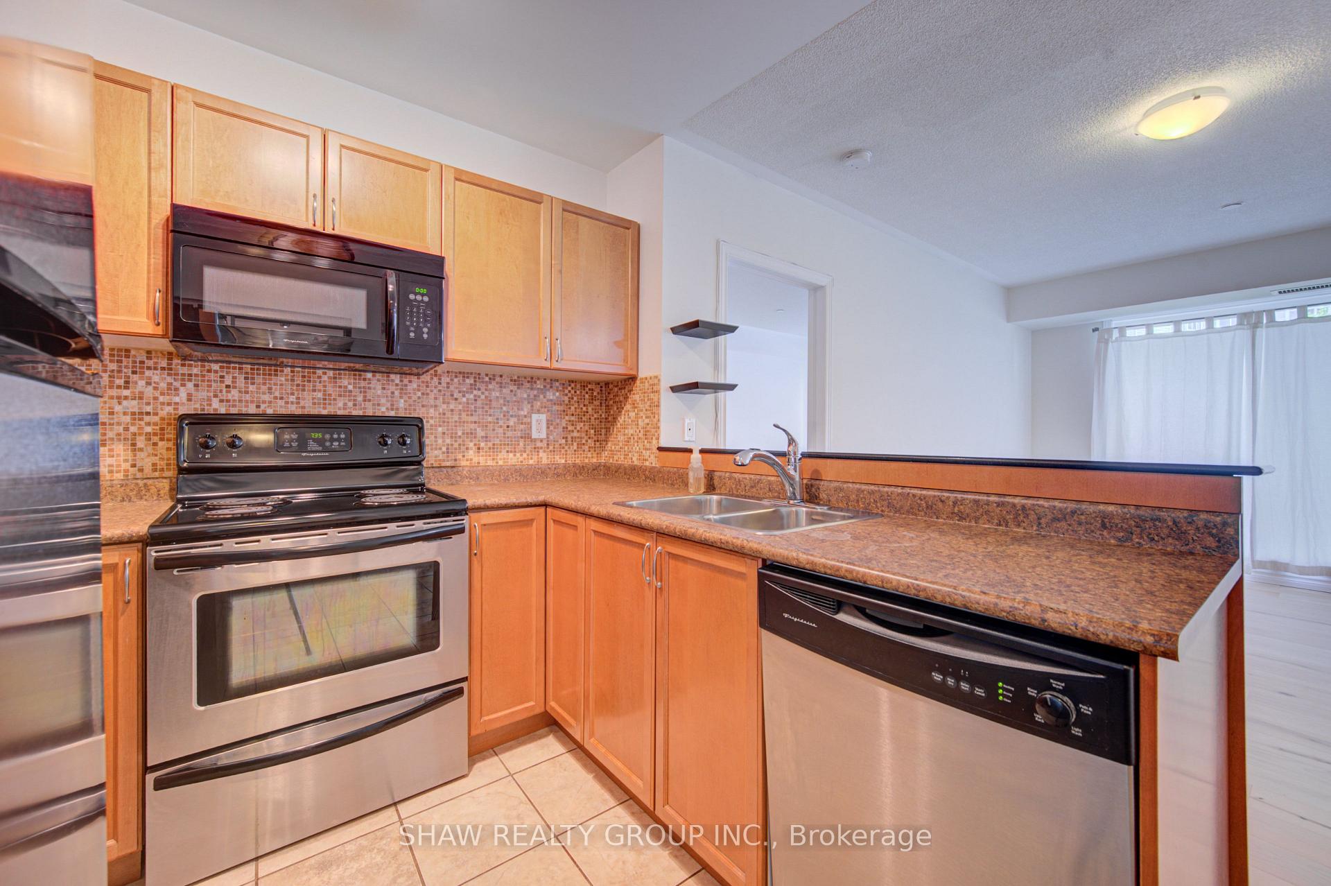 Photo 16 of Unit 104, 8 Harris Street, Cambridge, East Galt — HOMEH