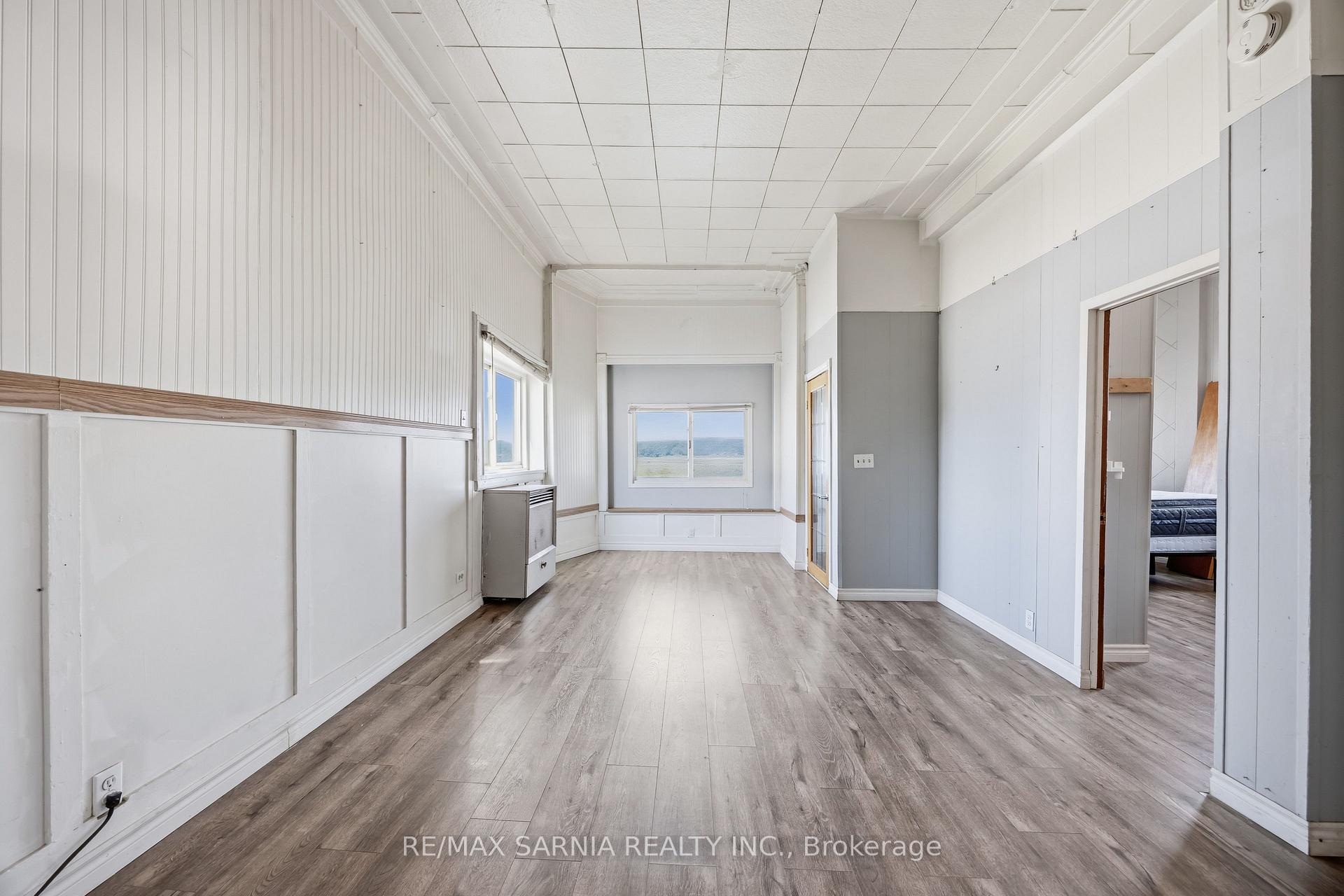 Photo 9 of 4364 St. Clair Parkway, St. Clair — HOMEH