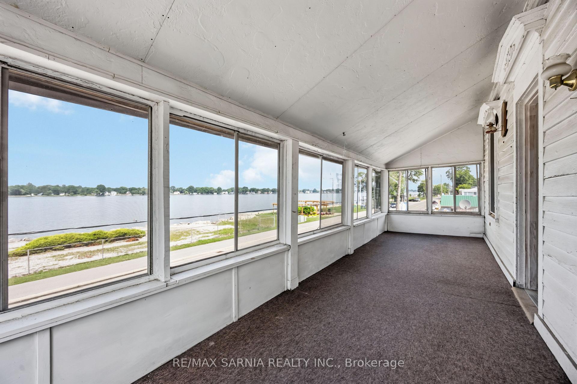 Photo 20 of 4364 St. Clair Parkway, St. Clair — HOMEH