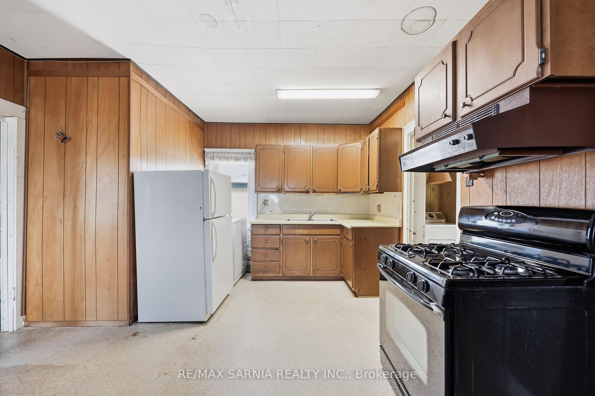 Photo 25 of 4364 St. Clair Parkway, St. Clair — HOMEH