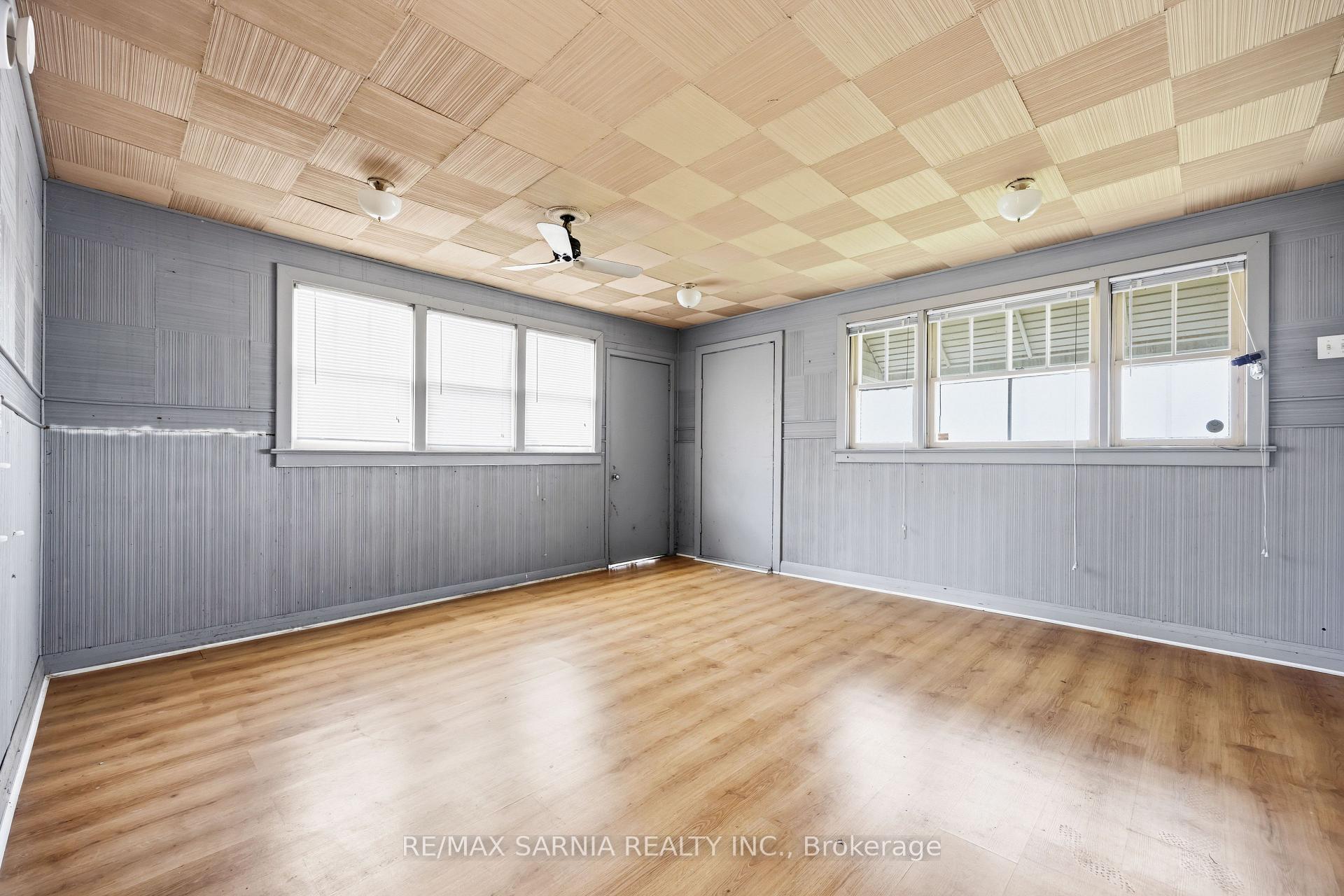 Photo 39 of 4364 St. Clair Parkway, St. Clair — HOMEH