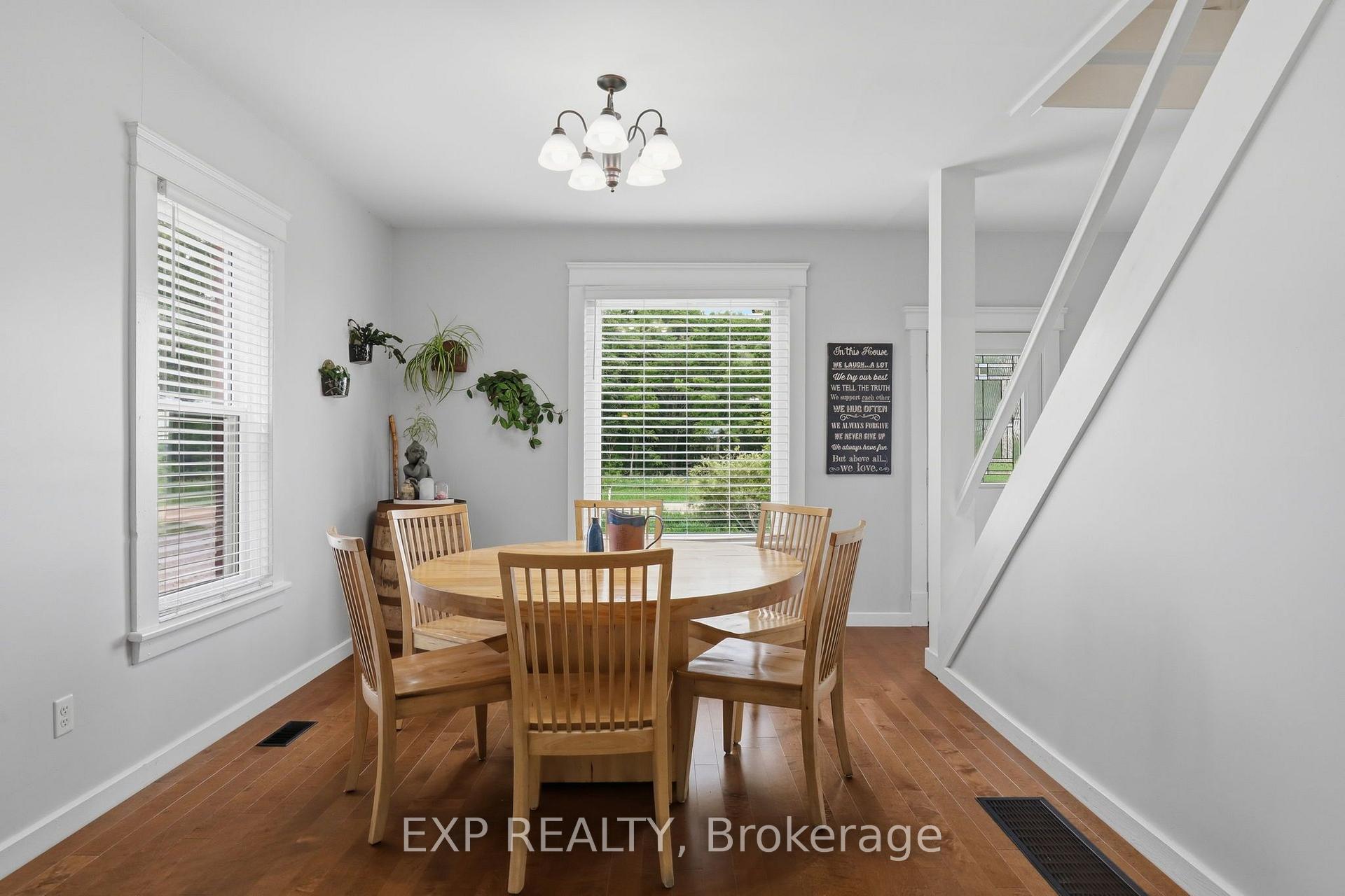 Photo 9 of 22979 Pratt Siding Road, Southwest Middlesex, Glencoe — HOMEH