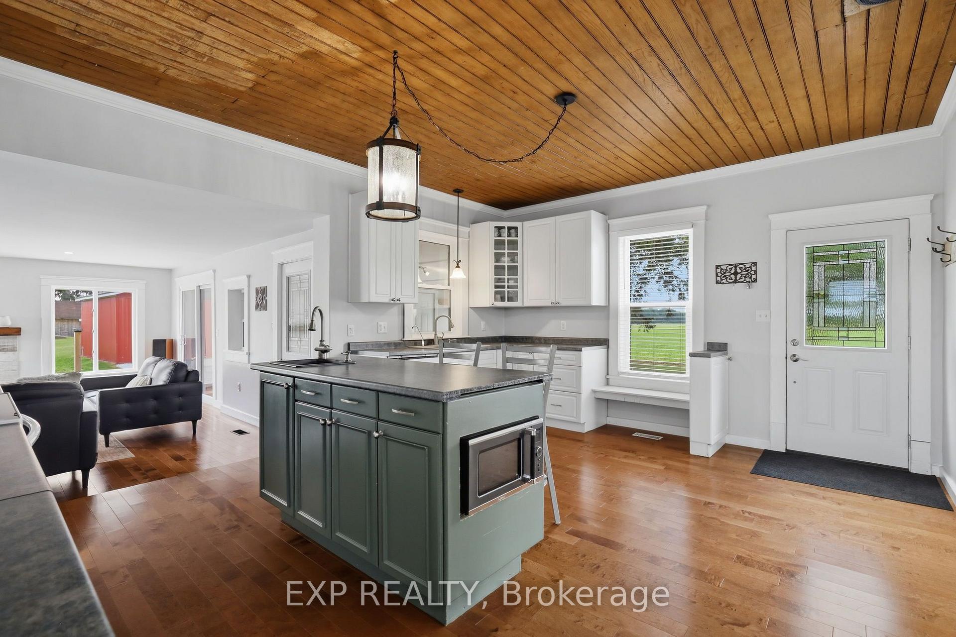 Photo 11 of 22979 Pratt Siding Road, Southwest Middlesex, Glencoe — HOMEH