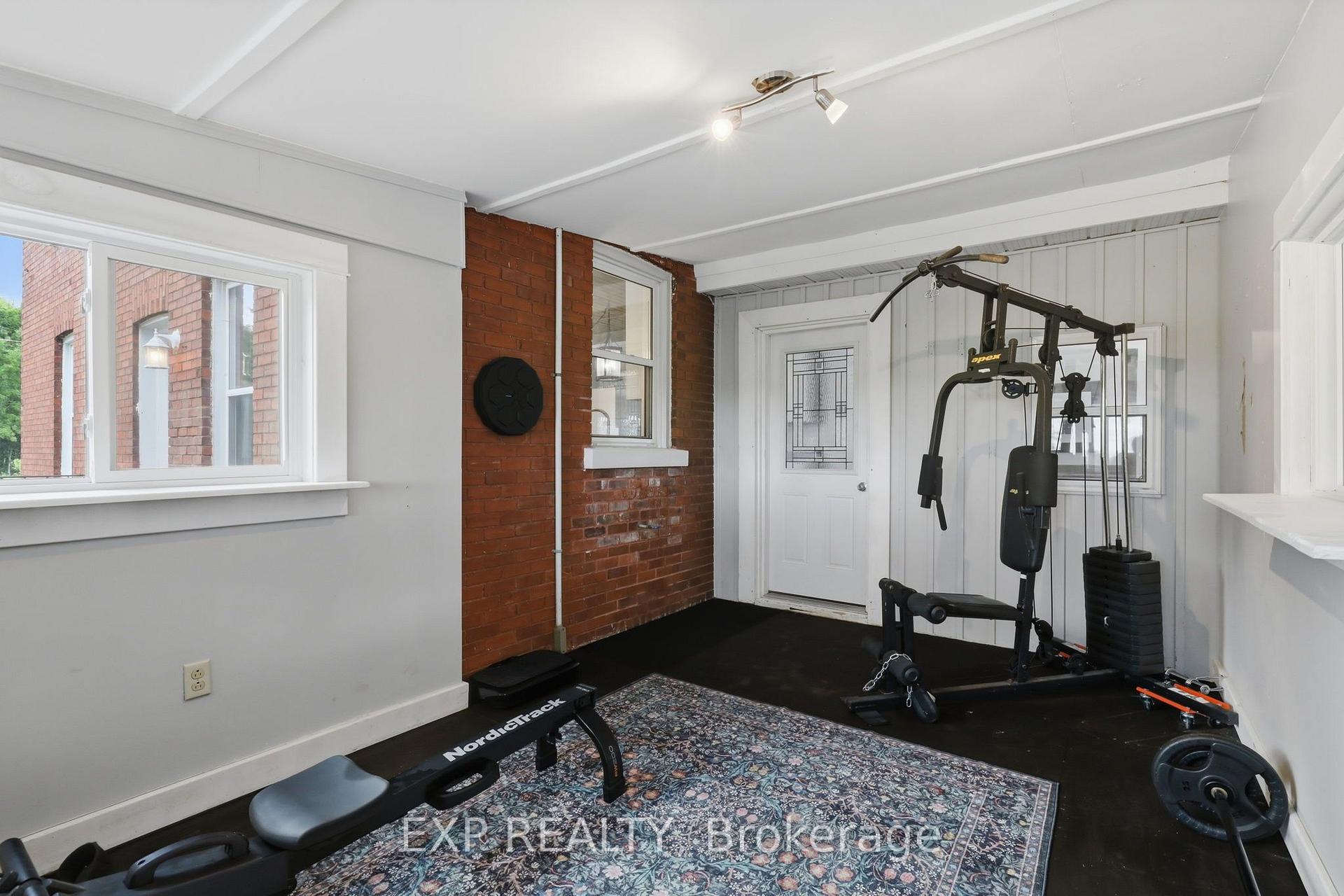 Photo 22 of 22979 Pratt Siding Road, Southwest Middlesex, Glencoe — HOMEH
