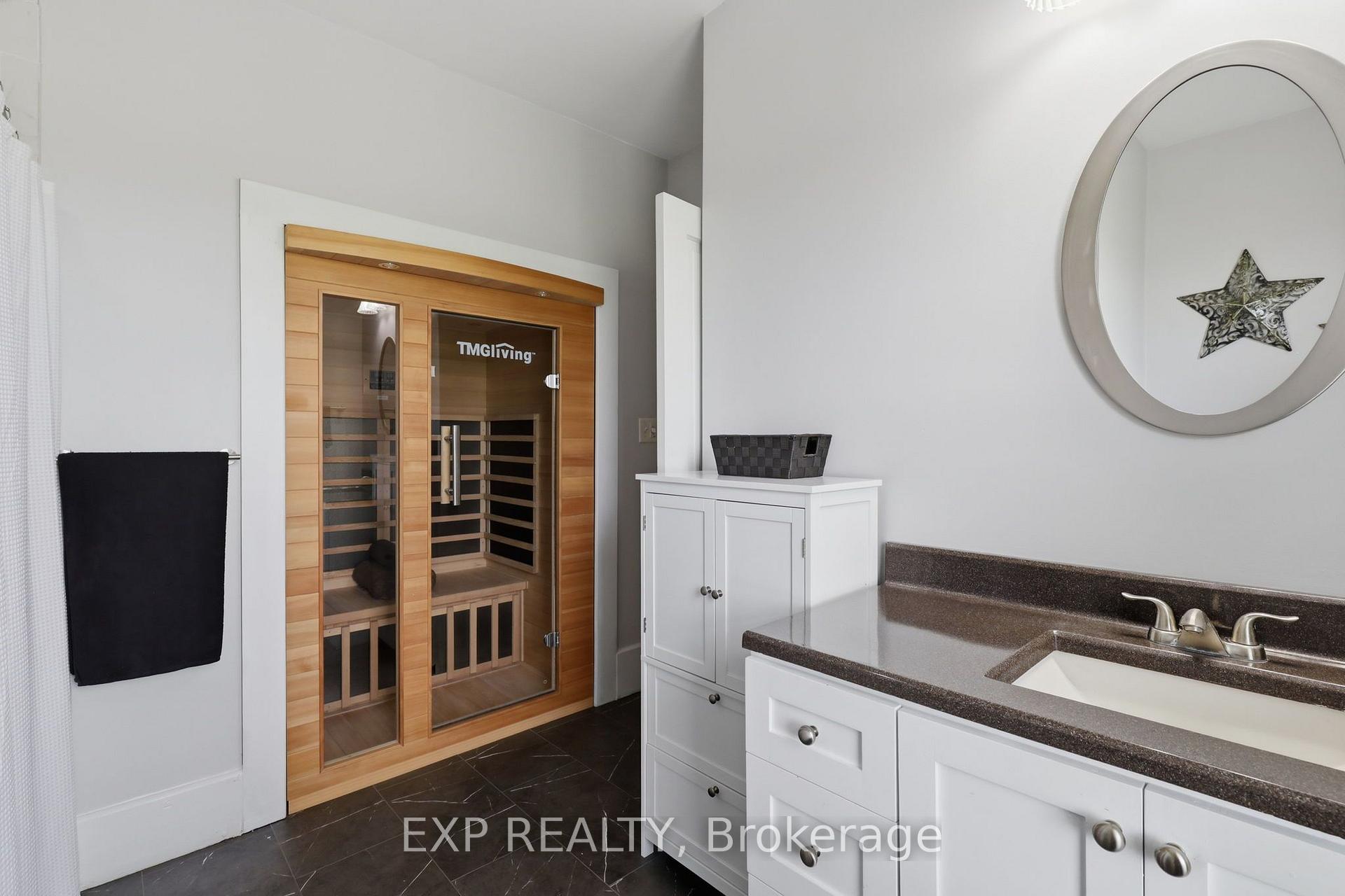 Photo 29 of 22979 Pratt Siding Road, Southwest Middlesex, Glencoe — HOMEH