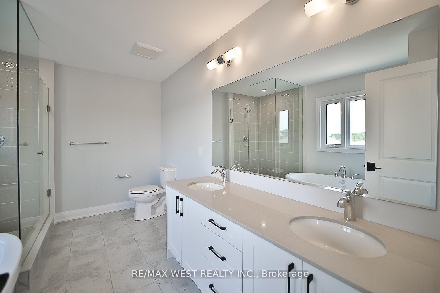 Photo 18 of 14 Periwinkle Road E, Springwater, Minesing — HOMEH