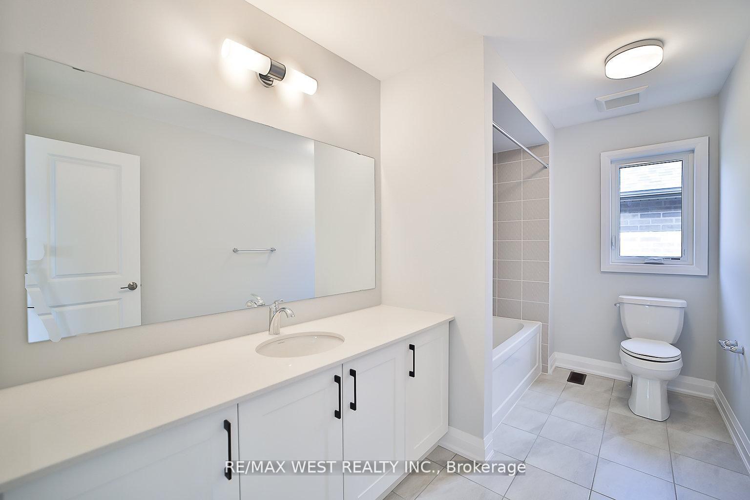Photo 19 of 14 Periwinkle Road E, Springwater, Minesing — HOMEH