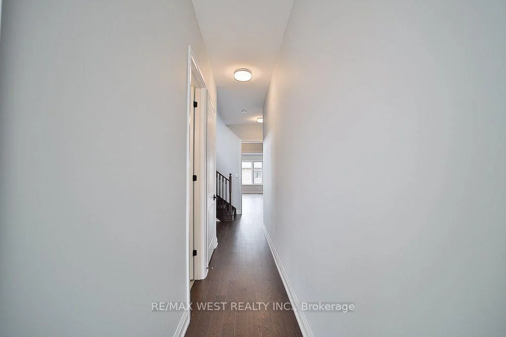 Photo 2 of 14 Periwinkle Road E, Springwater, Minesing — HOMEH