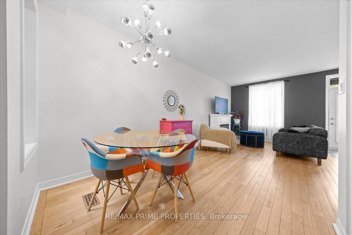 Photo 5 of 236 Bruyere Street, Ottawa, Lower Town/Byward Market — HOMEH
