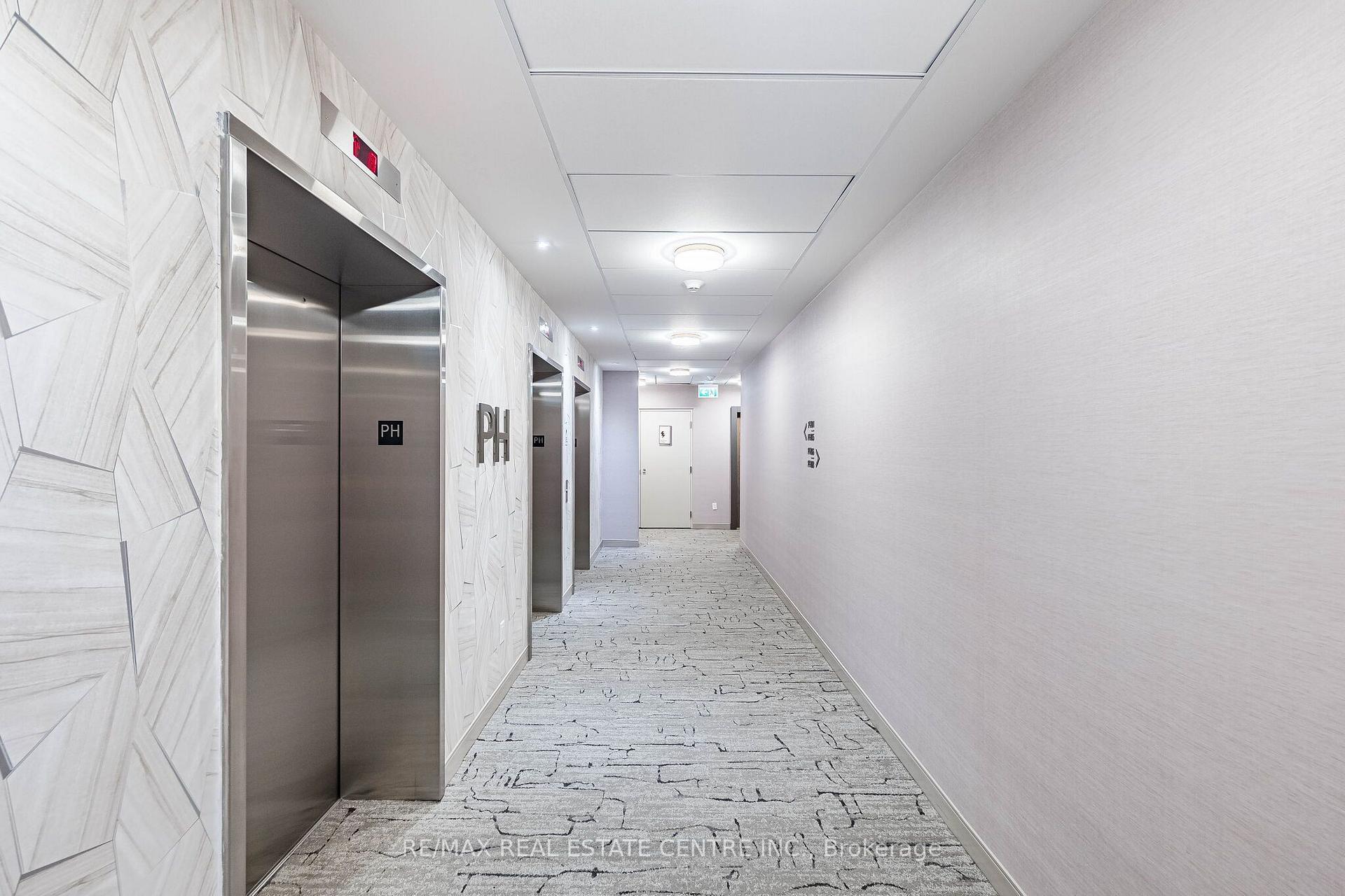 Photo 2 of Unit ph01, 10 Eva Road, Etobicoke, Etobicoke West Mall — HOMEH
