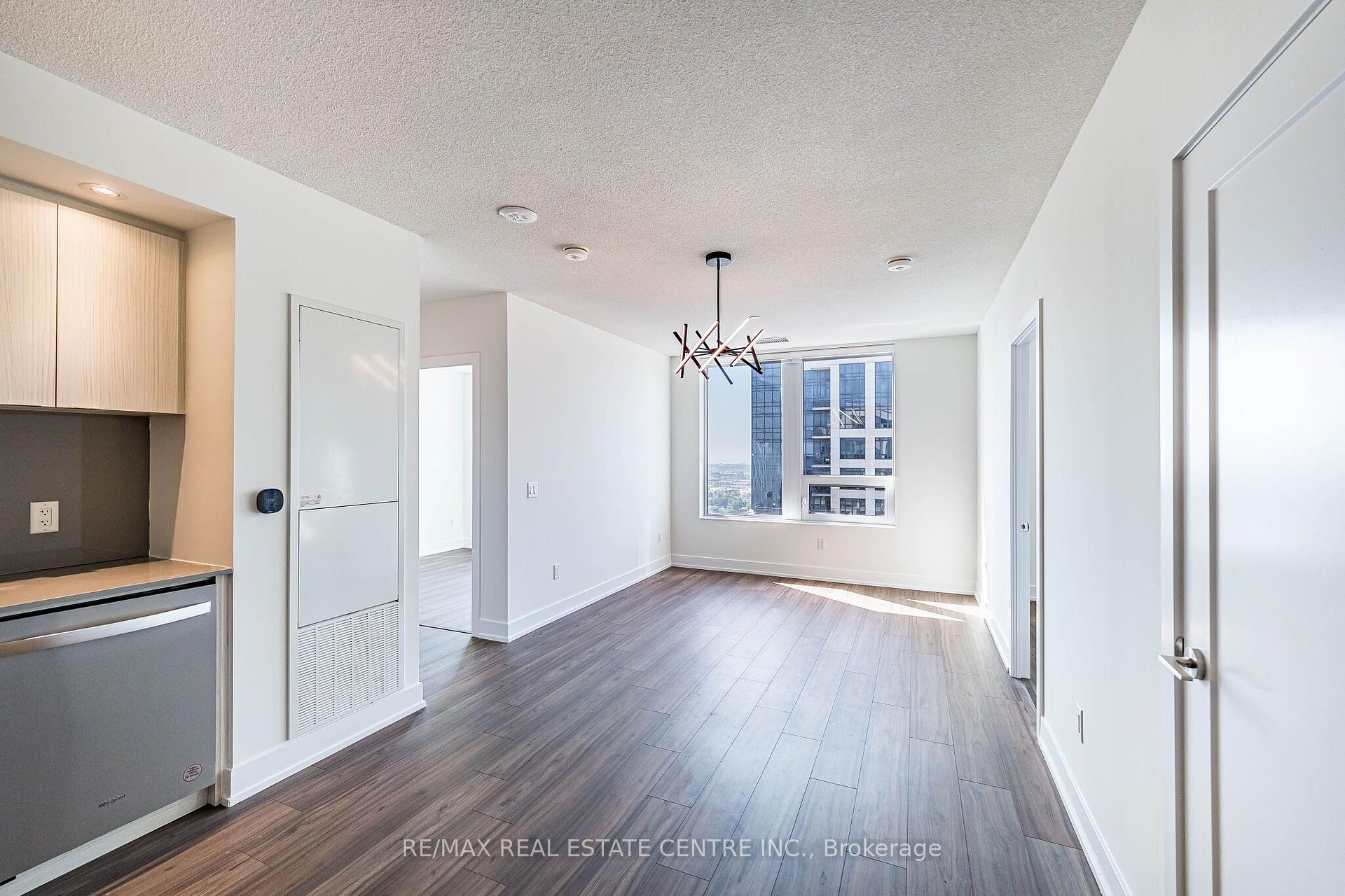 Photo 5 of Unit ph01, 10 Eva Road, Etobicoke, Etobicoke West Mall — HOMEH