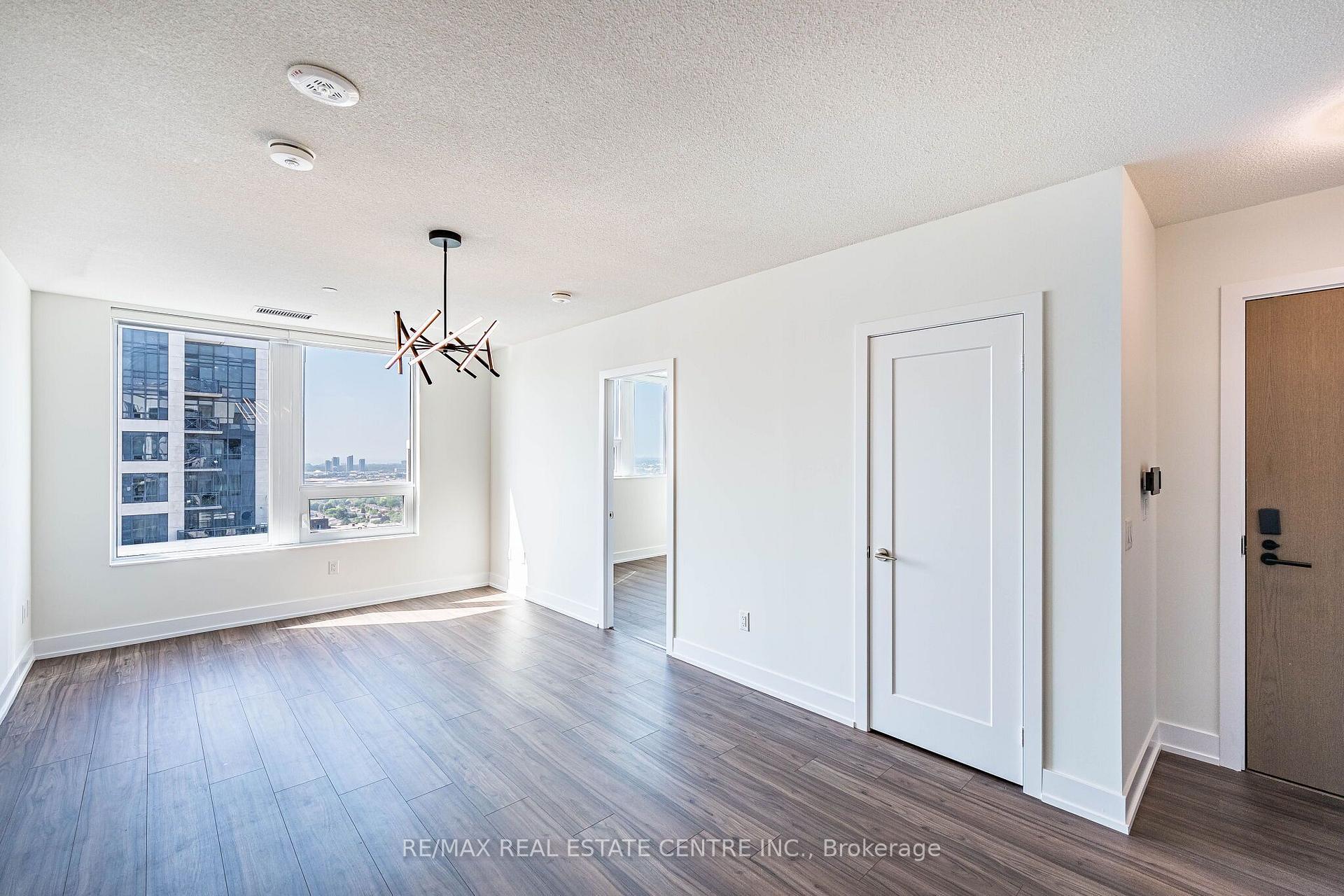 Photo 7 of Unit ph01, 10 Eva Road, Etobicoke, Etobicoke West Mall — HOMEH