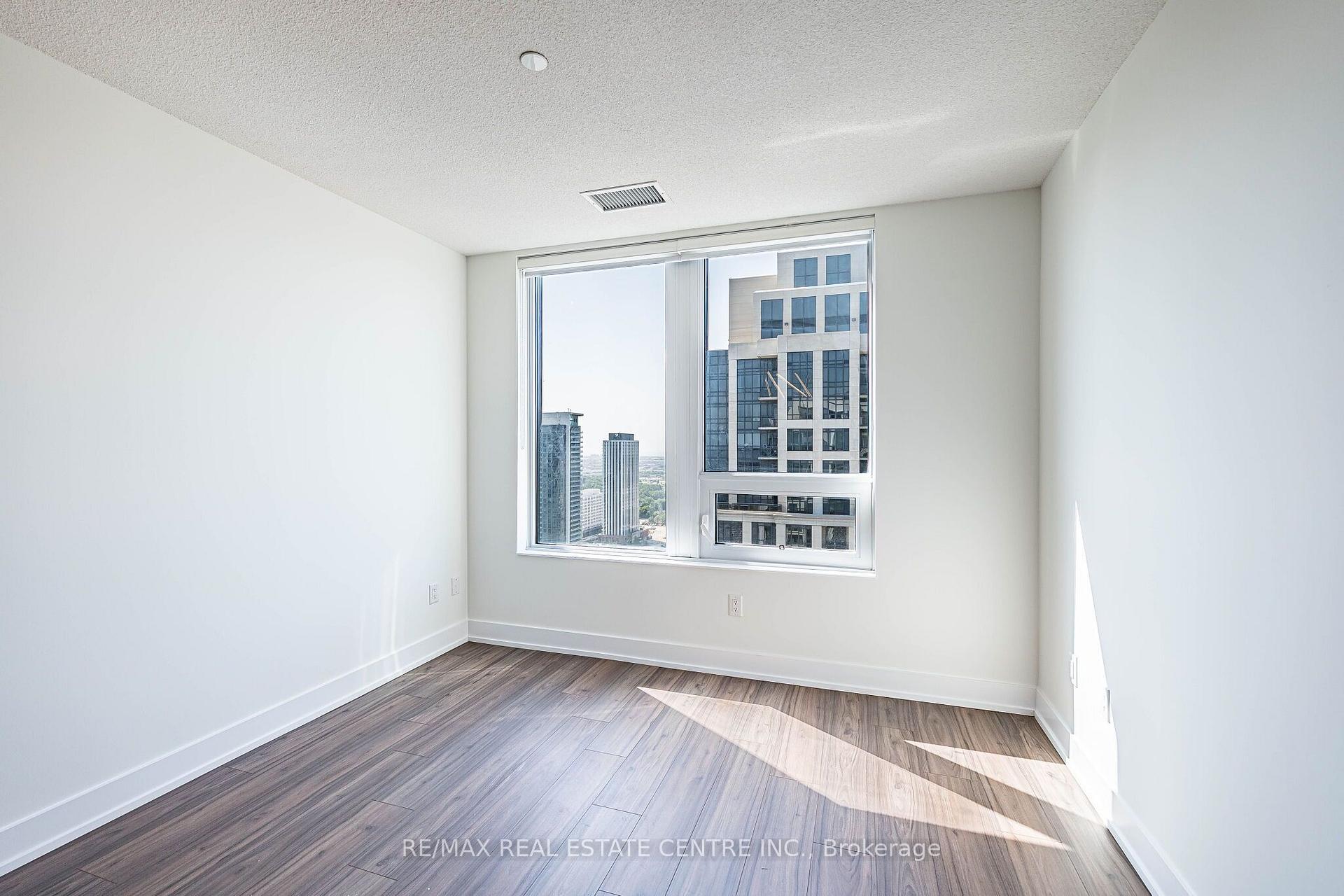 Photo 10 of Unit ph01, 10 Eva Road, Etobicoke, Etobicoke West Mall — HOMEH