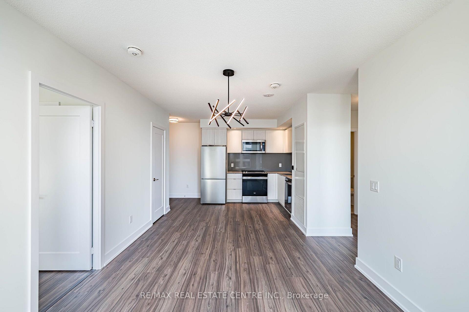 Photo 12 of Unit ph01, 10 Eva Road, Etobicoke, Etobicoke West Mall — HOMEH