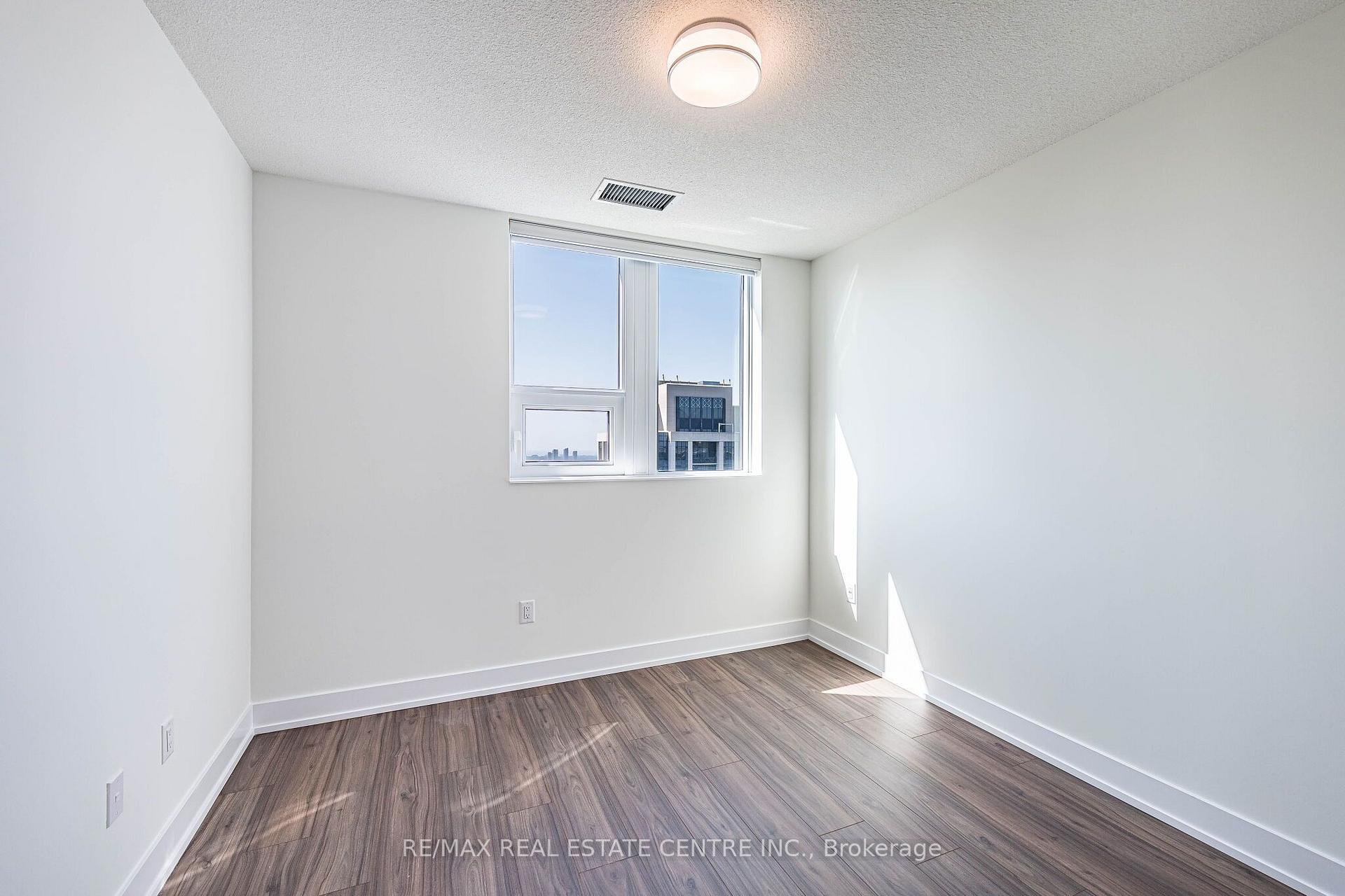 Photo 21 of Unit ph01, 10 Eva Road, Etobicoke, Etobicoke West Mall — HOMEH