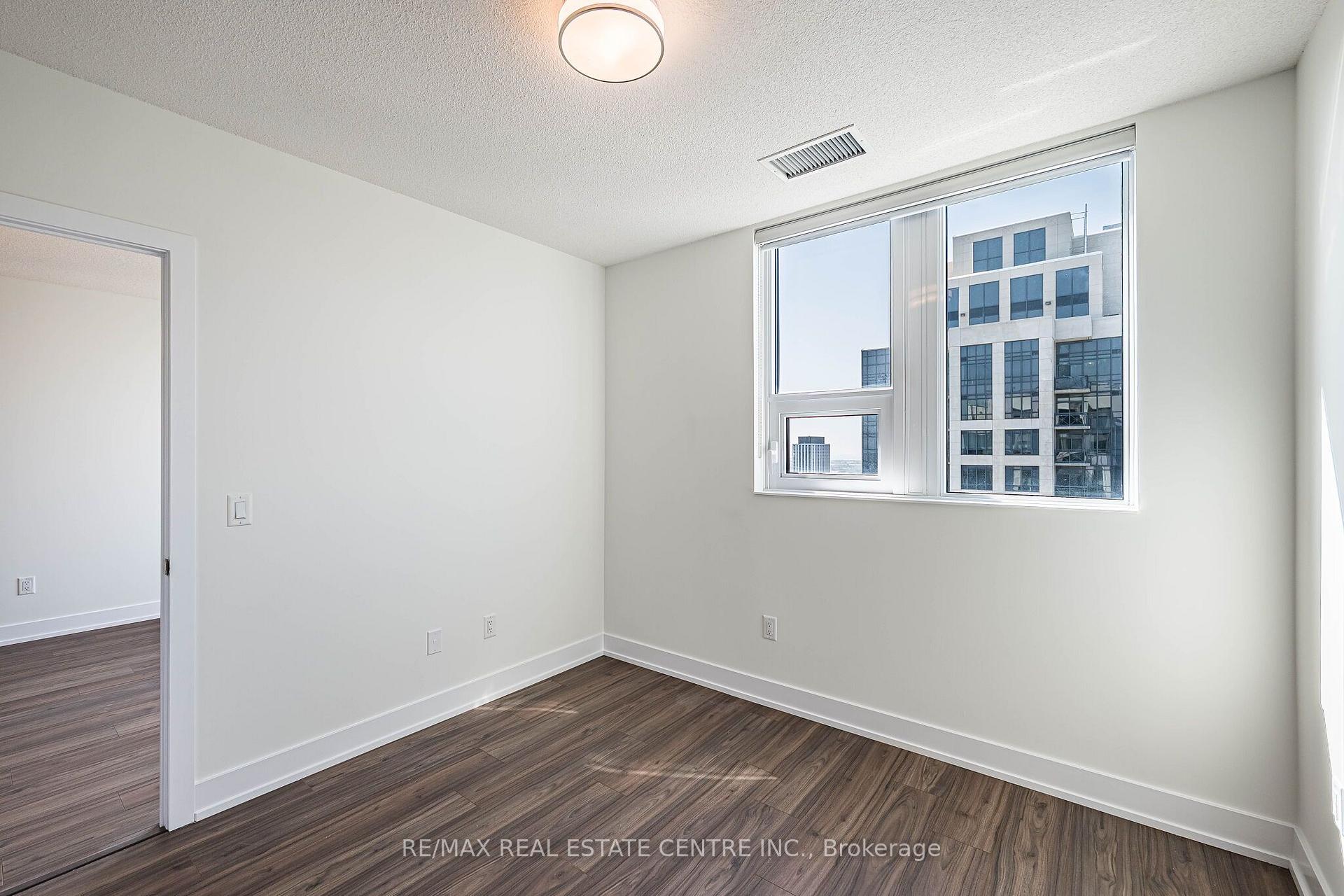 Photo 22 of Unit ph01, 10 Eva Road, Etobicoke, Etobicoke West Mall — HOMEH