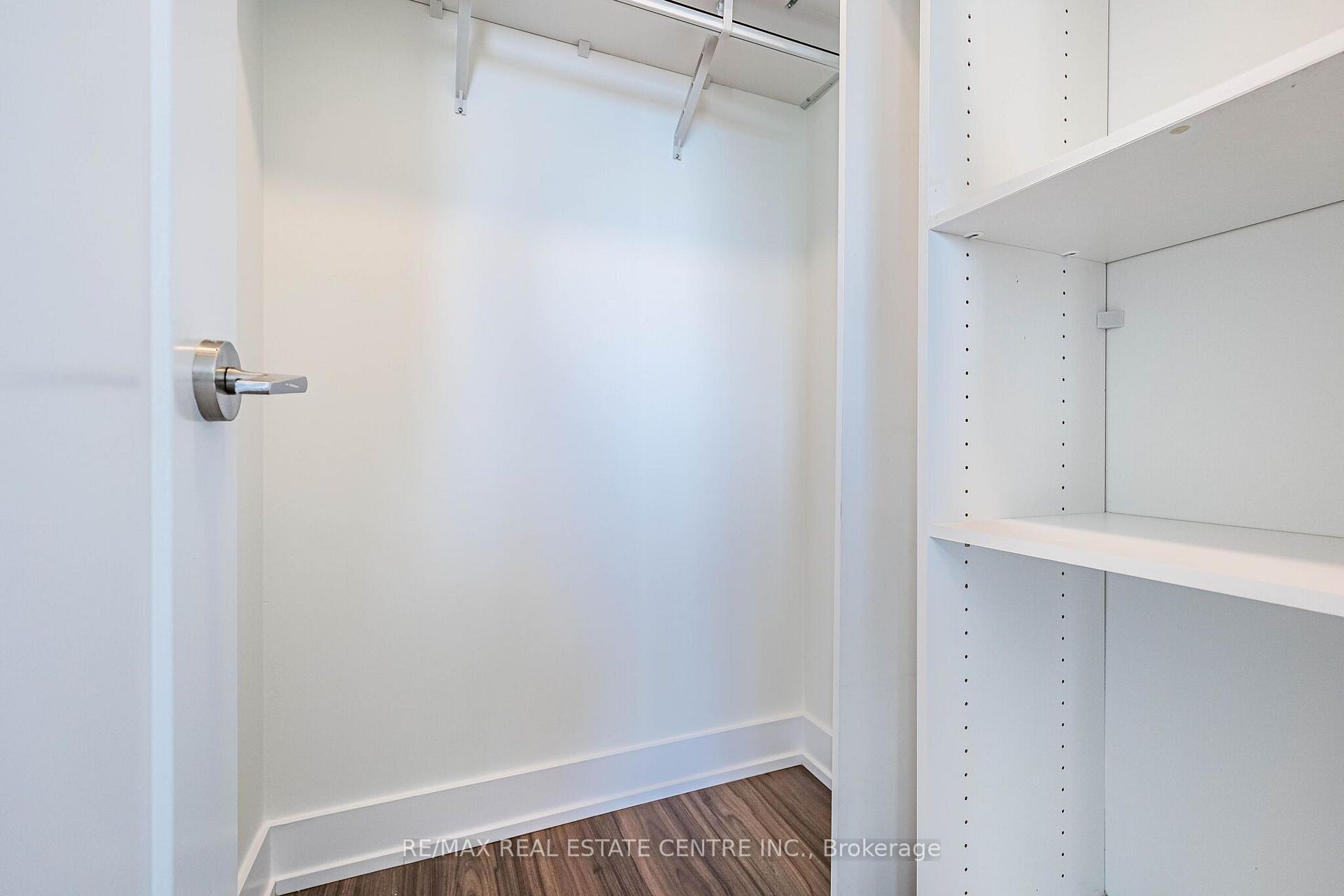 Photo 25 of Unit ph01, 10 Eva Road, Etobicoke, Etobicoke West Mall — HOMEH