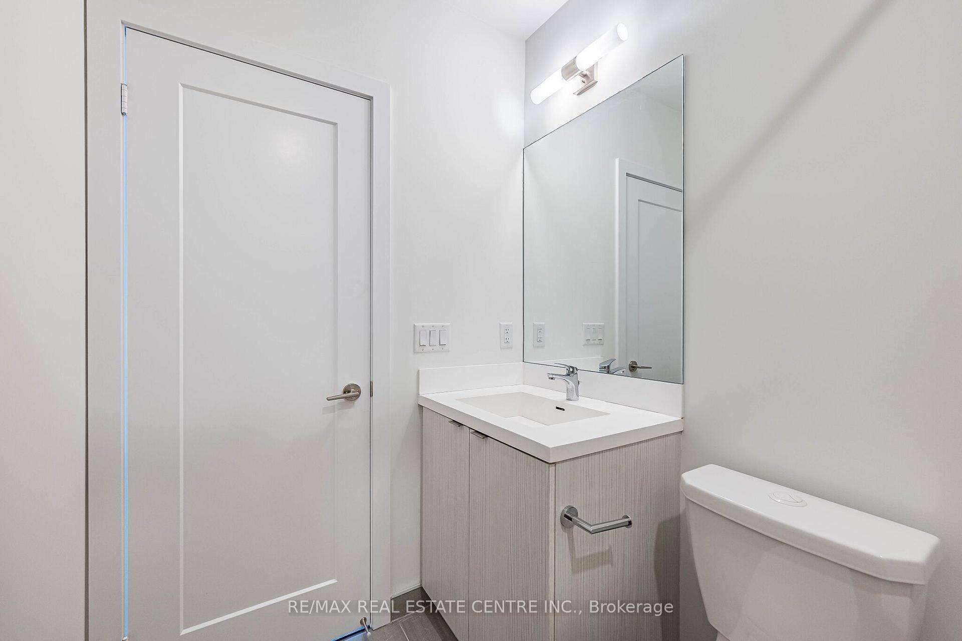 Photo 26 of Unit ph01, 10 Eva Road, Etobicoke, Etobicoke West Mall — HOMEH