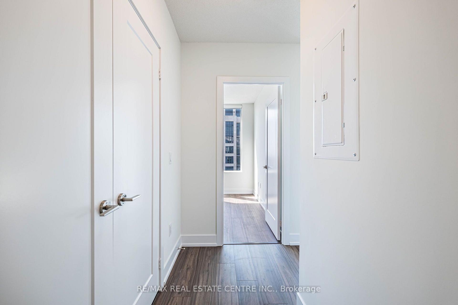 Photo 30 of Unit ph01, 10 Eva Road, Etobicoke, Etobicoke West Mall — HOMEH