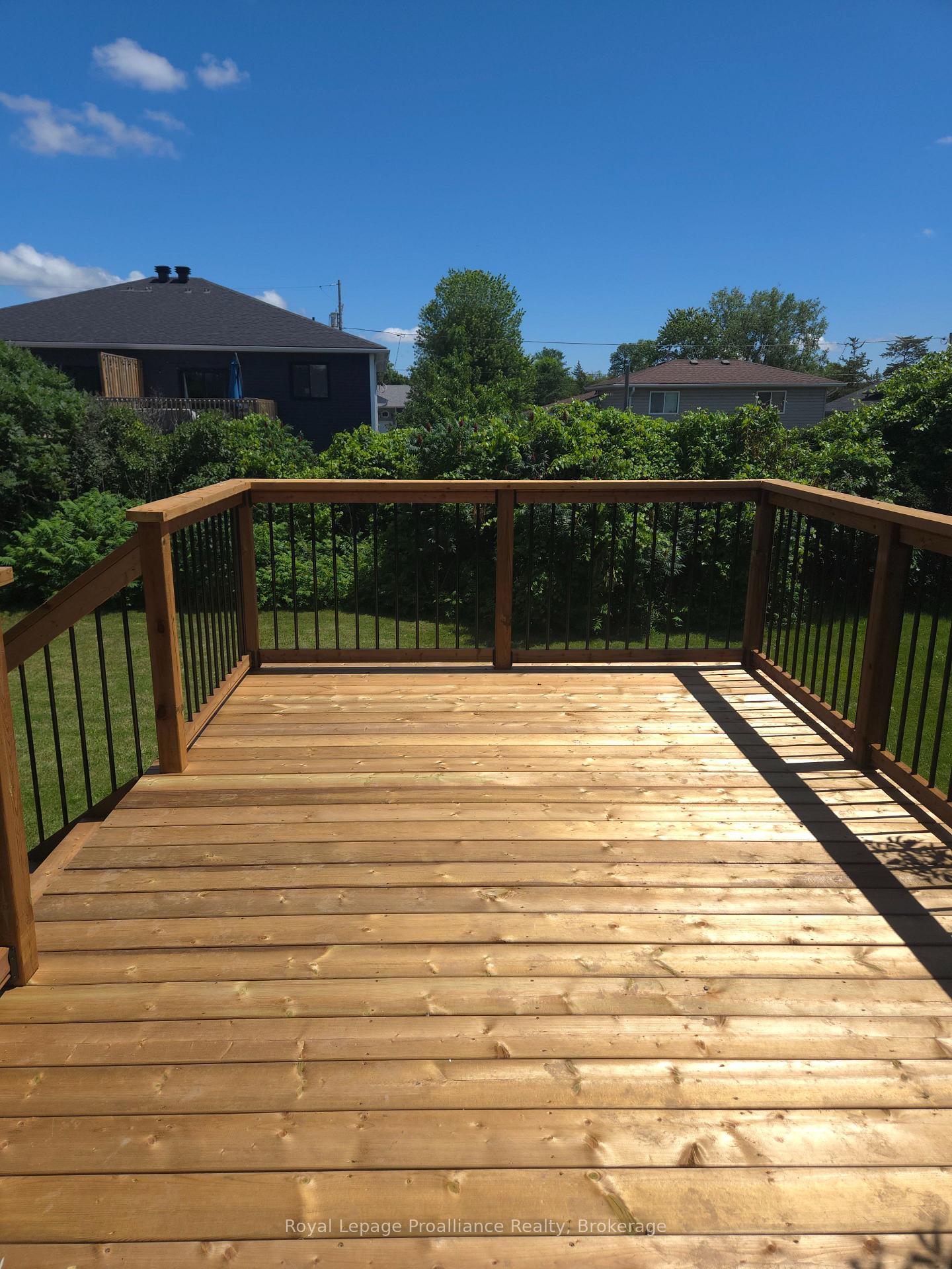 Photo 10 of 44 Cannifton Road N, Belleville, Belleville Ward — HOMEH