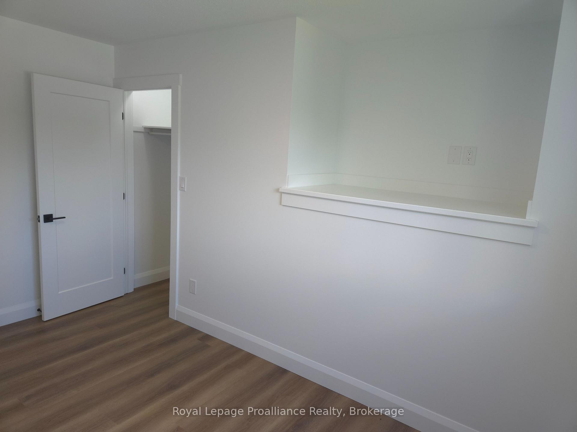 Photo 17 of 44 Cannifton Road N, Belleville, Belleville Ward — HOMEH