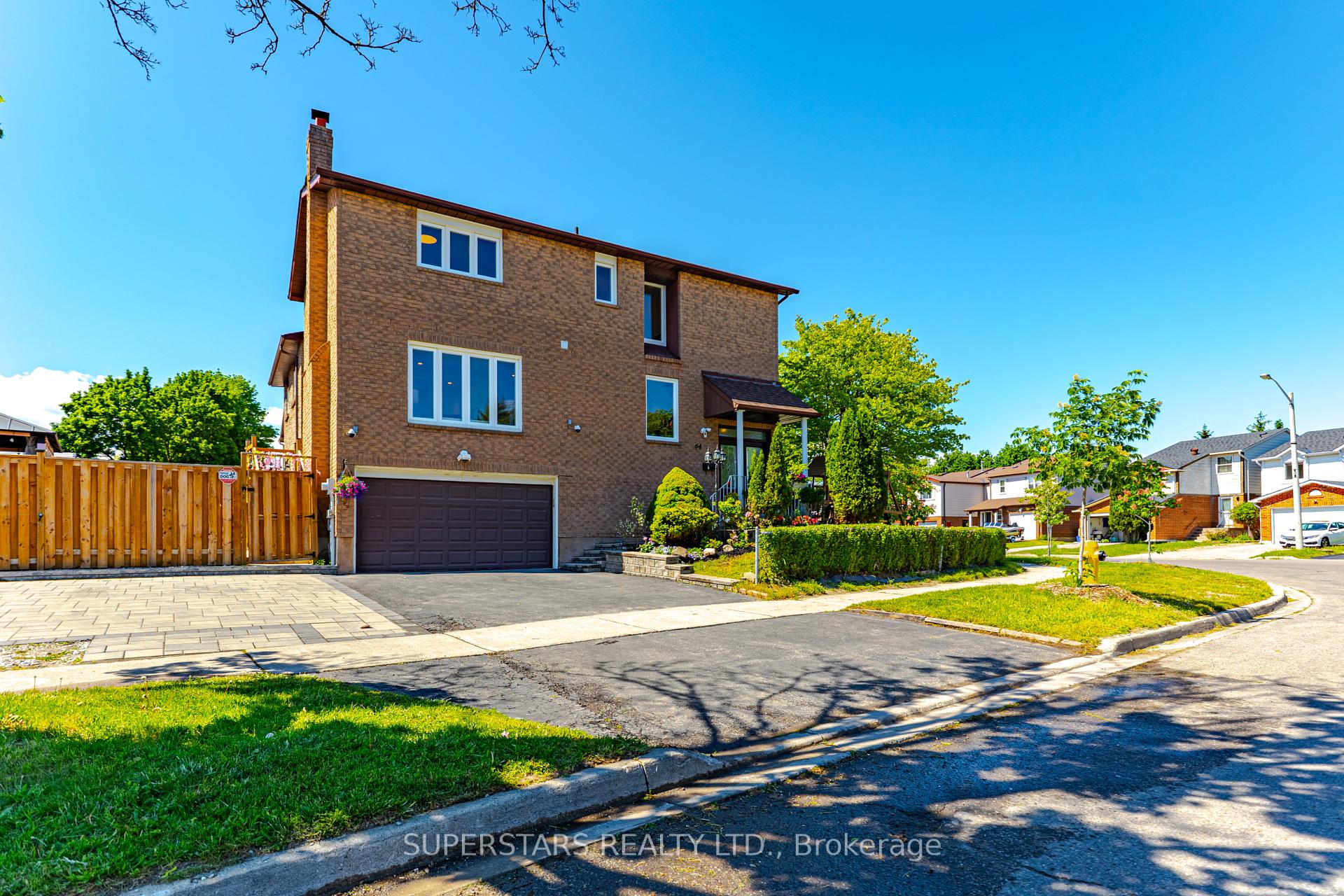 Photo 2 of 64 Tambrook Drive, Scarborough, L'Amoreaux — HOMEH