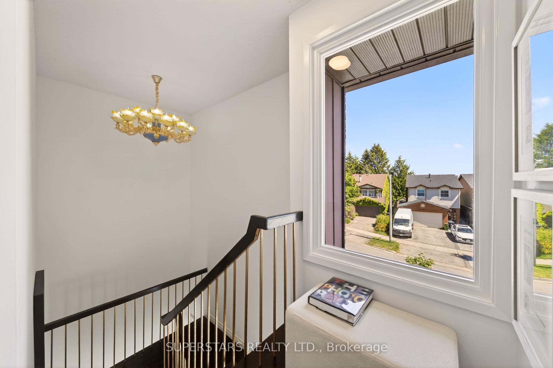 Photo 26 of 64 Tambrook Drive, Scarborough, L'Amoreaux — HOMEH