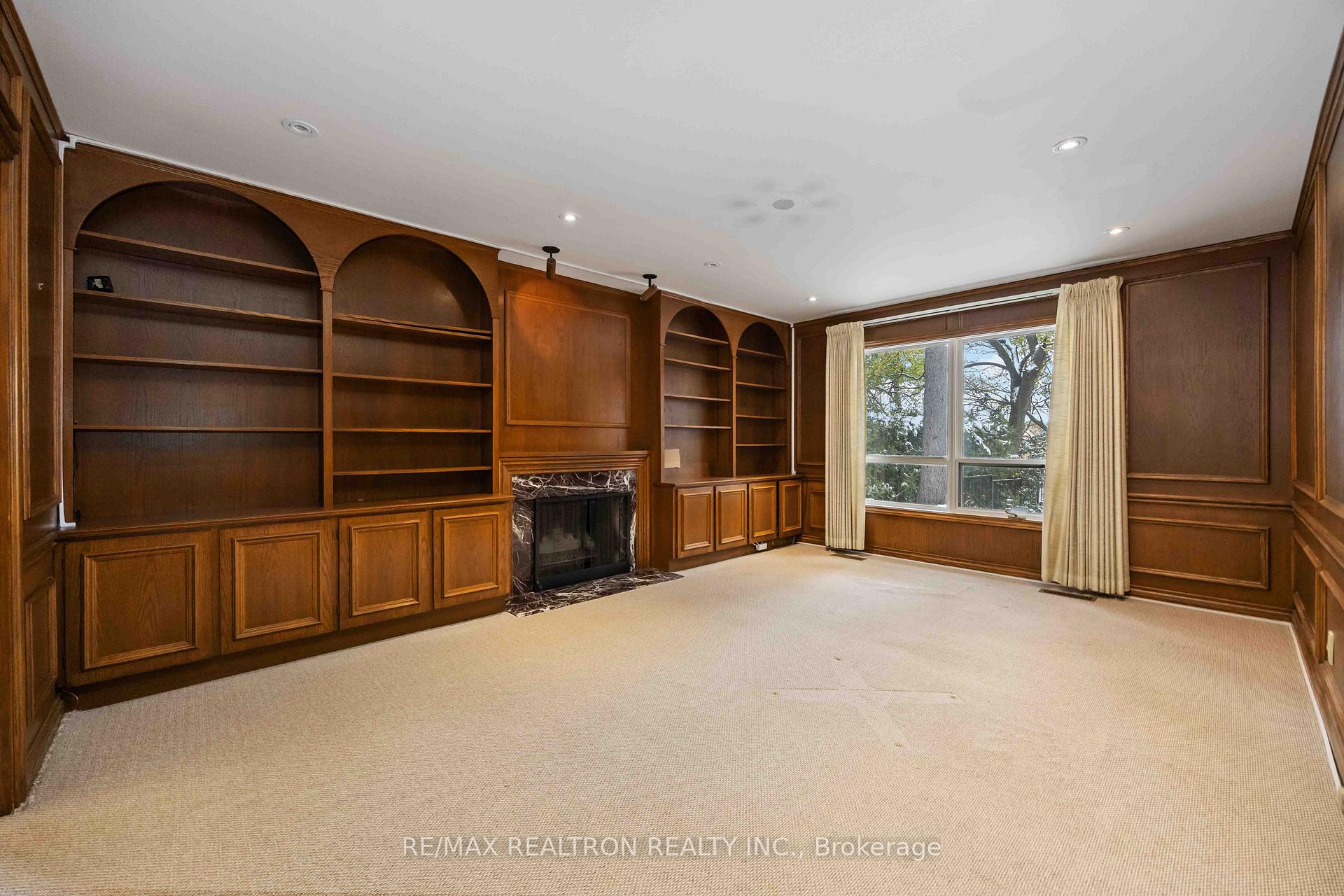 Photo 17 of 12 Donwoods Drive, North York, Bridle Path-Sunnybrook-York Mills — HOMEH