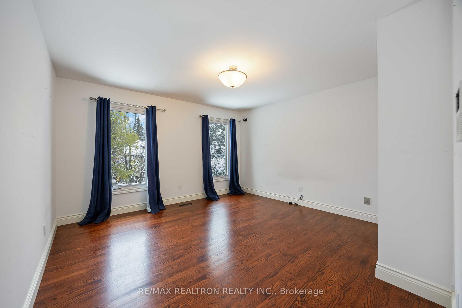 Photo 29 of 12 Donwoods Drive, North York, Bridle Path-Sunnybrook-York Mills — HOMEH