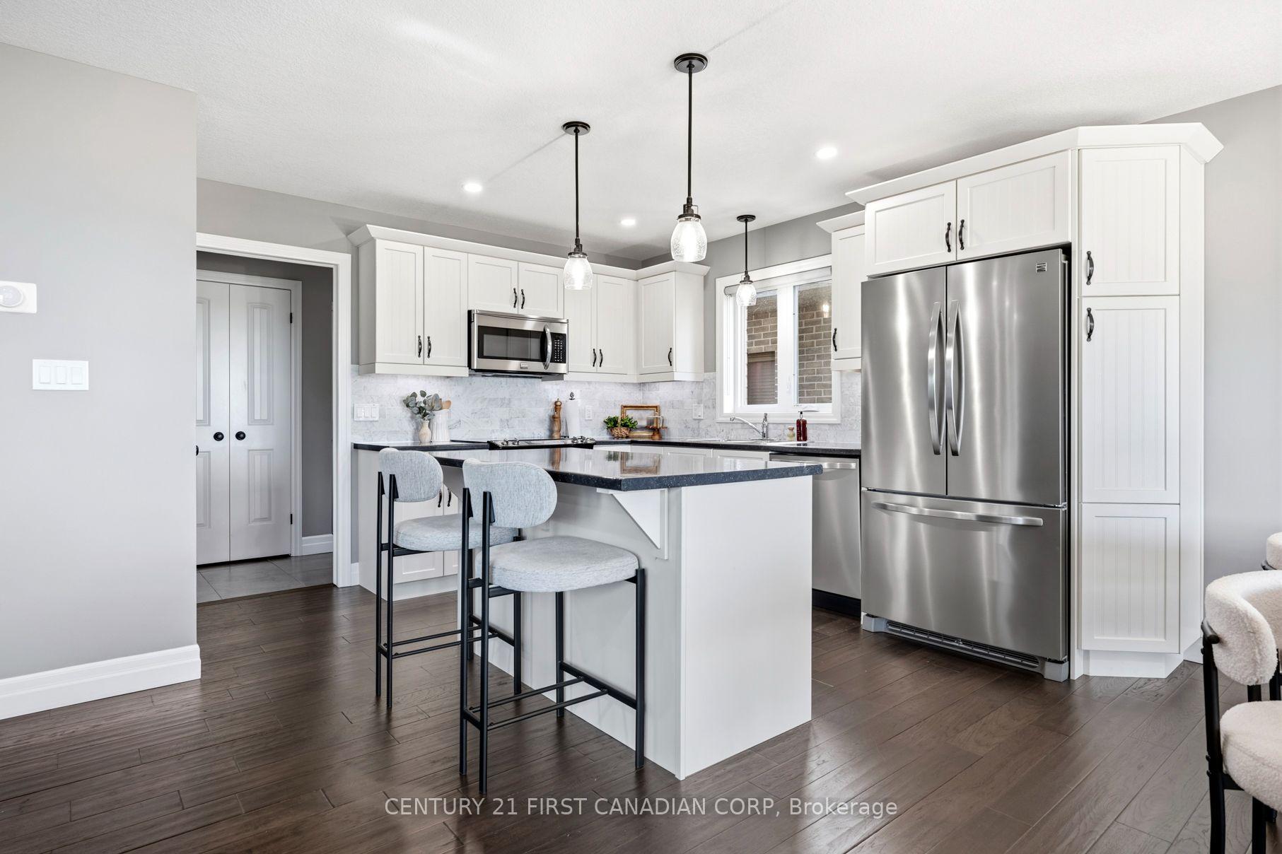 Photo 7 of 182 Gilmour Drive, Lucan Biddulph, Lucan — HOMEH