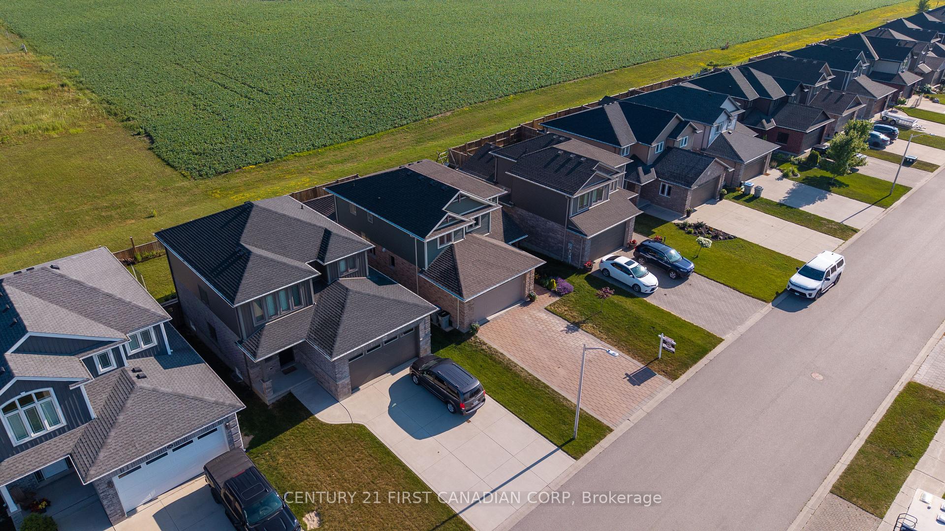 Photo 35 of 182 Gilmour Drive, Lucan Biddulph, Lucan — HOMEH