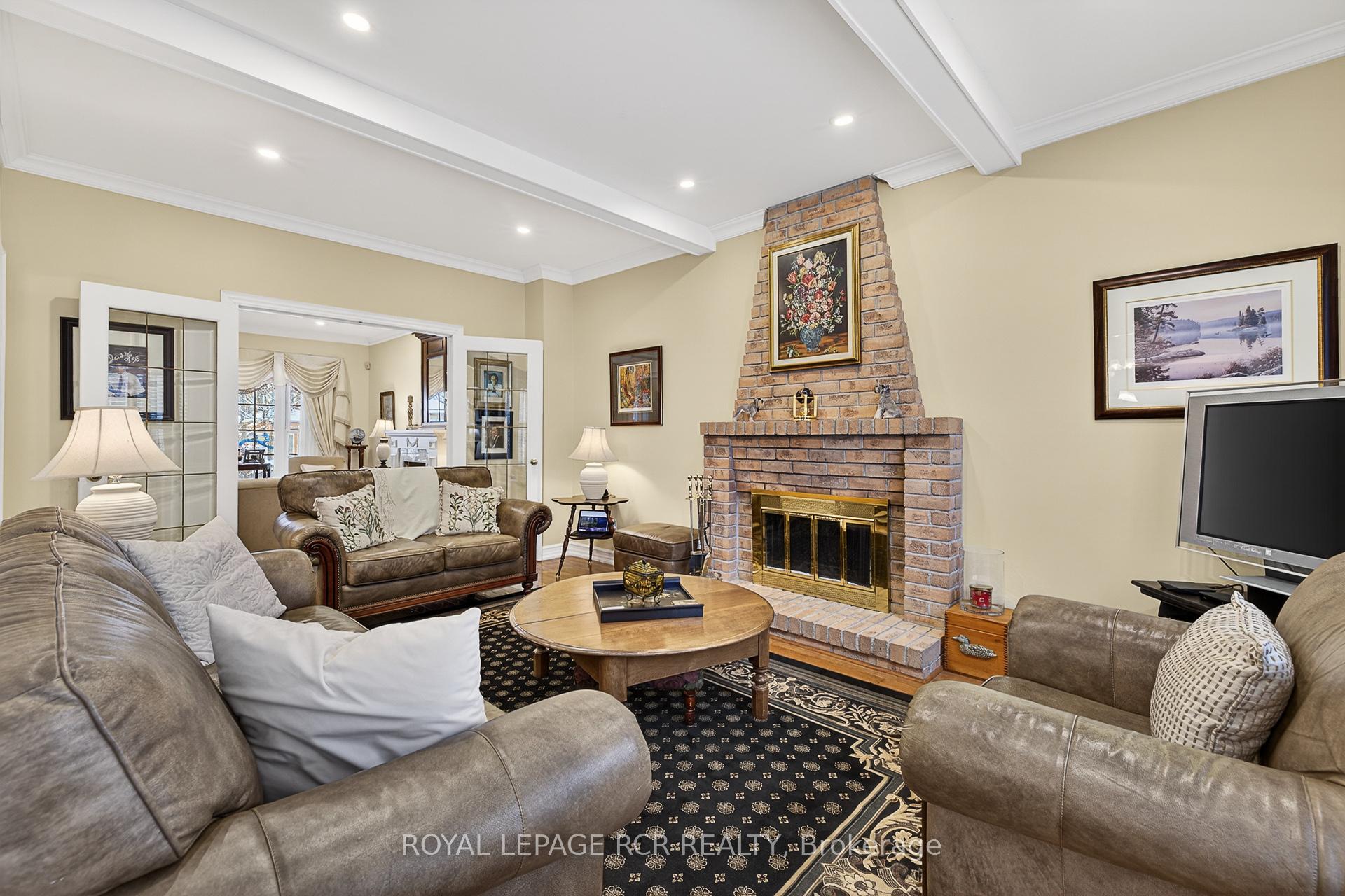 Photo 7 of 27 Kennett Drive, Whitby, Lynde Creek — HOMEH