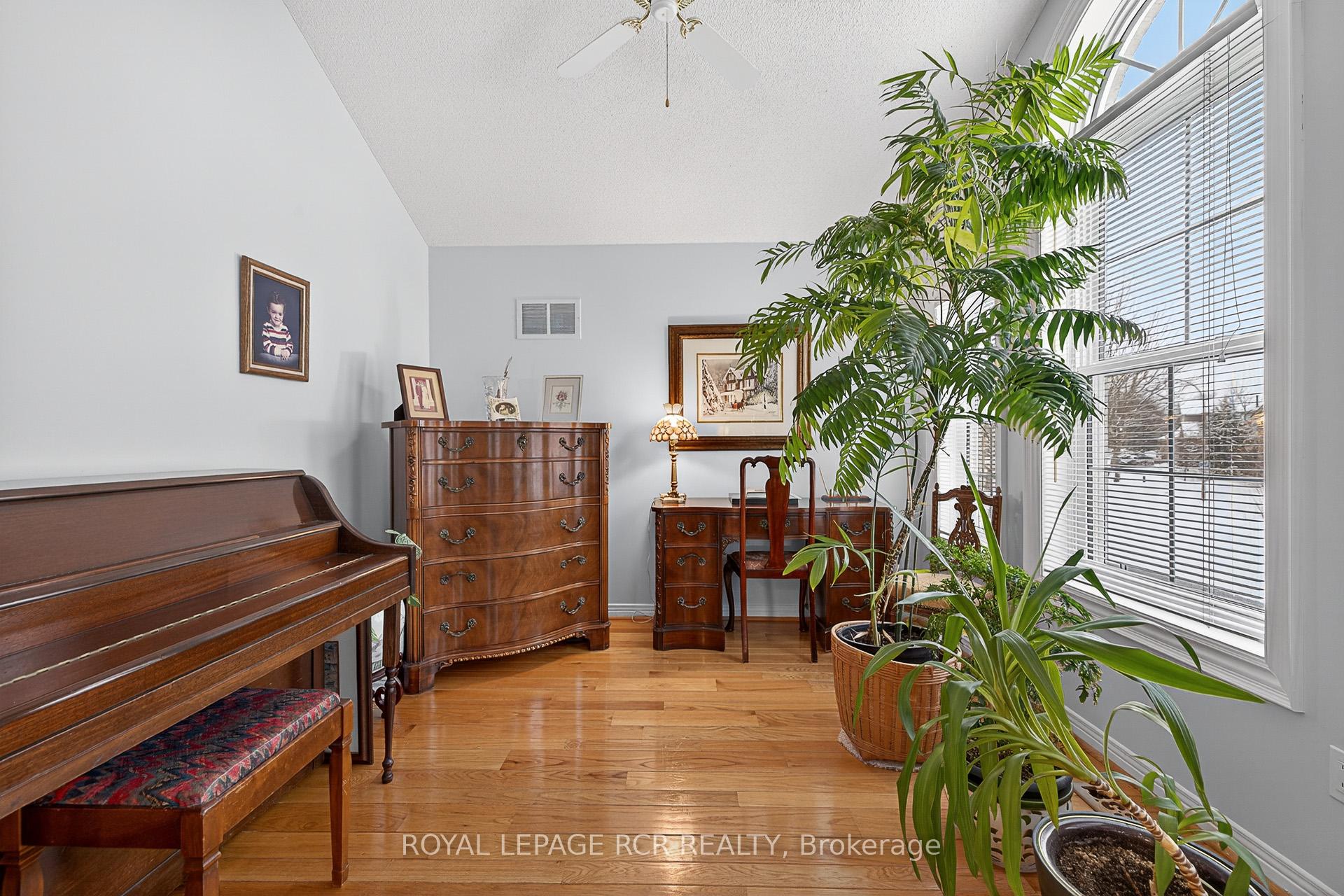Photo 15 of 27 Kennett Drive, Whitby, Lynde Creek — HOMEH