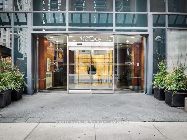 Photo of Unit 1907, 1121 Bay Street