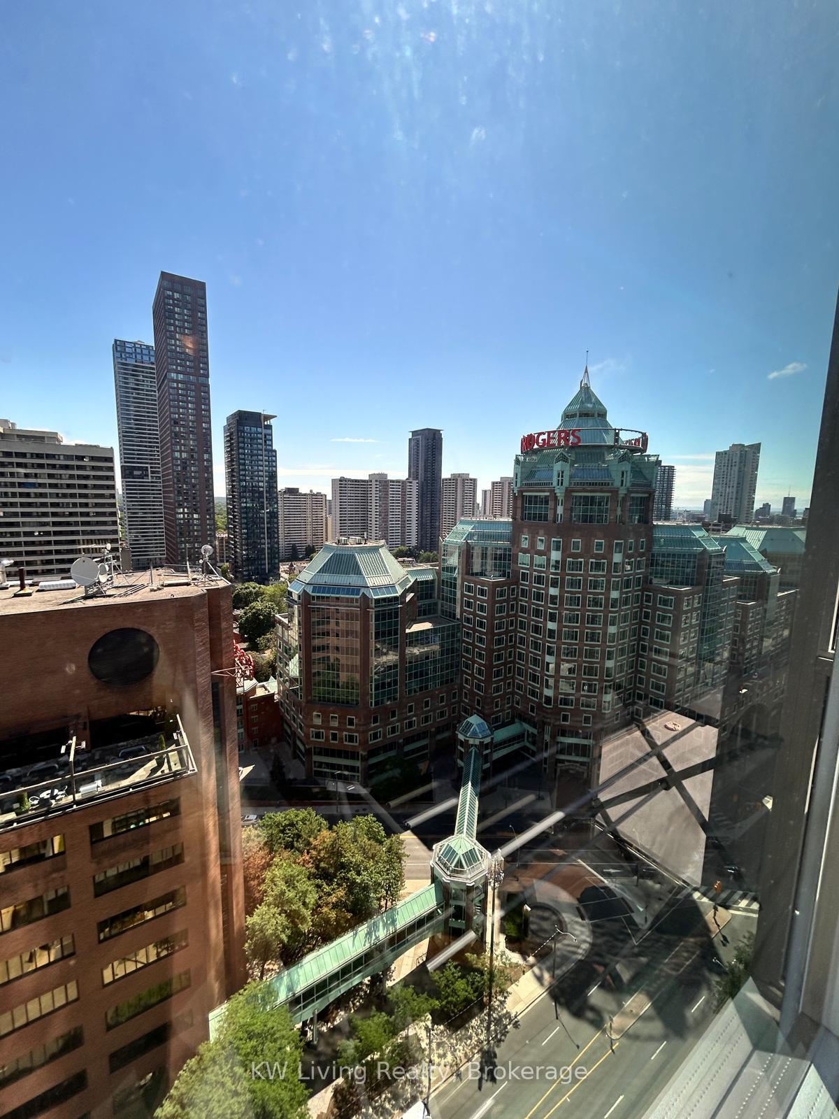 Photo 20 of Unit 2311, 28 Ted Rogers Way, Toronto, Church-Yonge Corridor — HOMEH