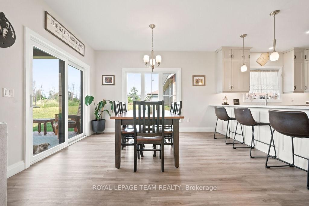 Photo 16 of 12 Bamagillia Street E, Whitewater Region, Cobden — HOMEH