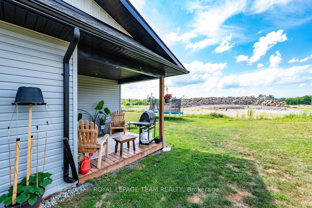 Photo 42 of 12 Bamagillia Street E, Whitewater Region, Cobden — HOMEH