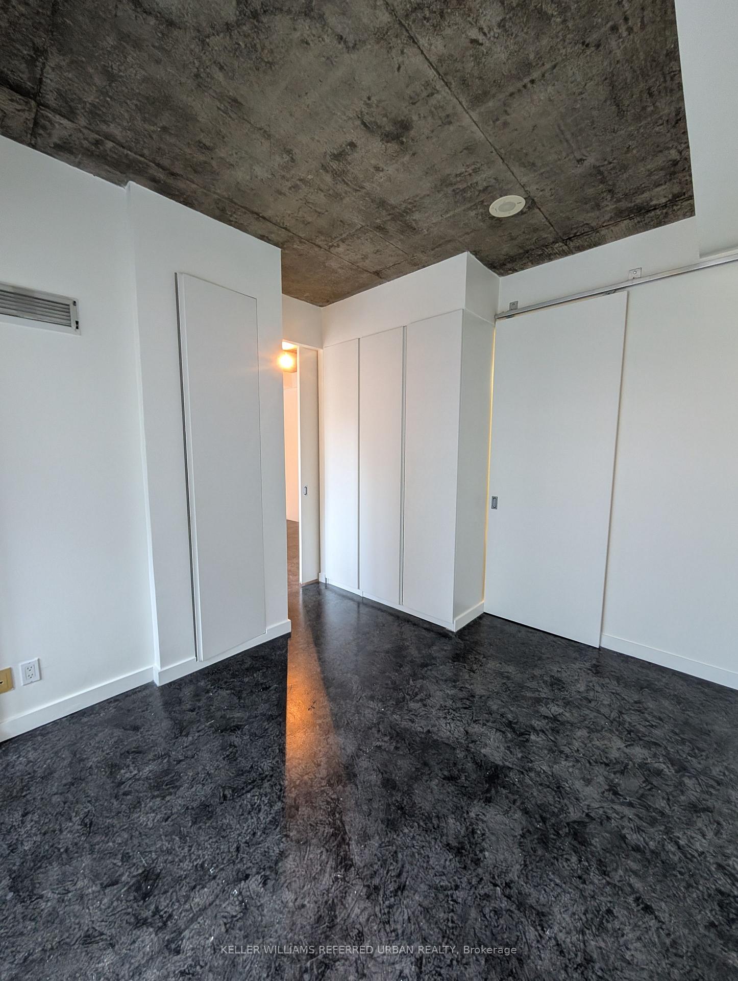 Photo 10 of Unit 303, 1 Shaw Street, Toronto, Niagara — HOMEH