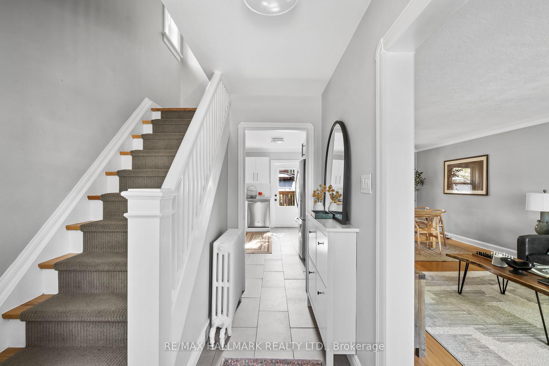 Photo 2 of 100 Atlee Avenue, Scarborough, Birchcliffe-Cliffside — HOMEH