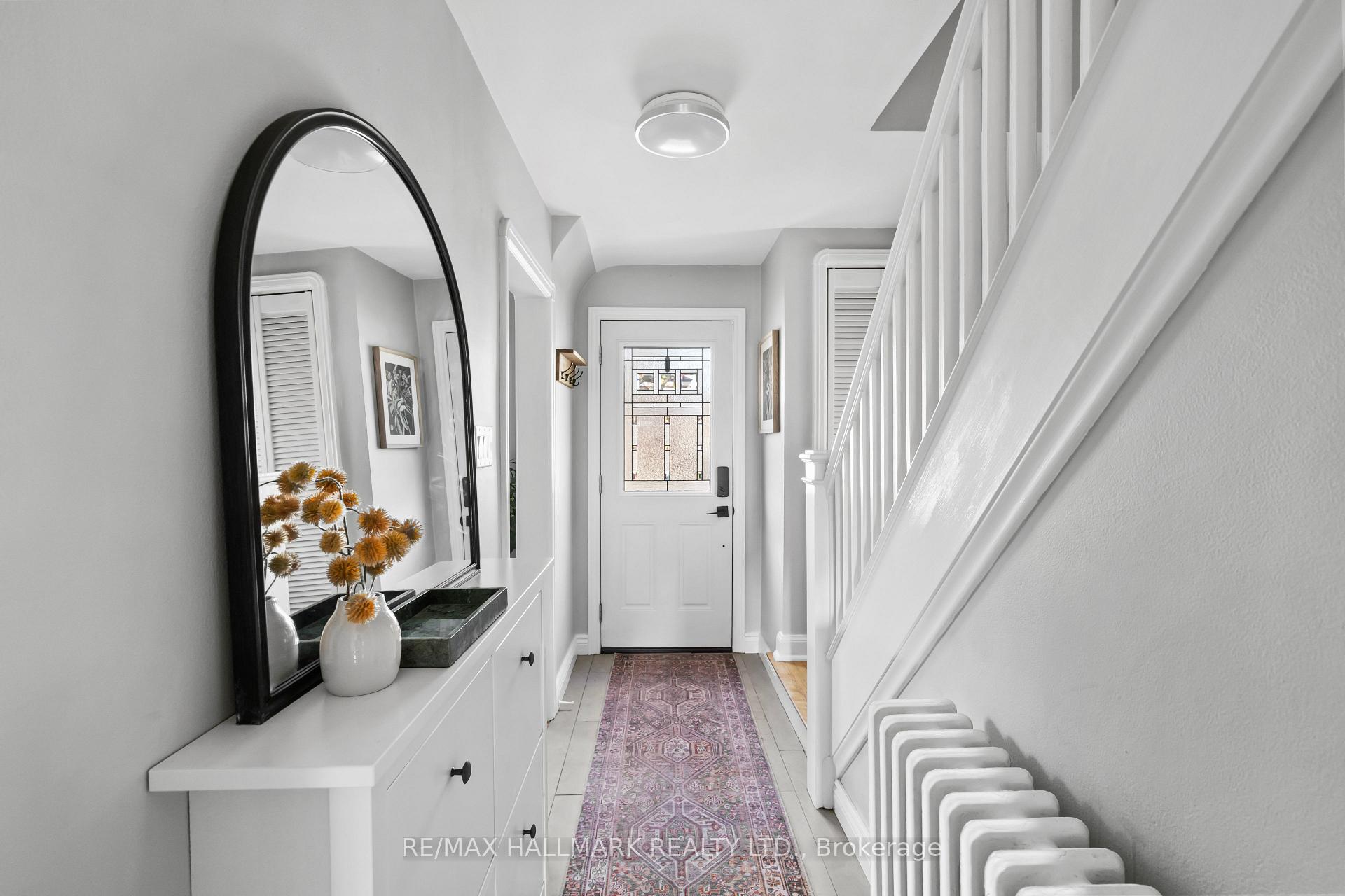 Photo 3 of 100 Atlee Avenue, Scarborough, Birchcliffe-Cliffside — HOMEH