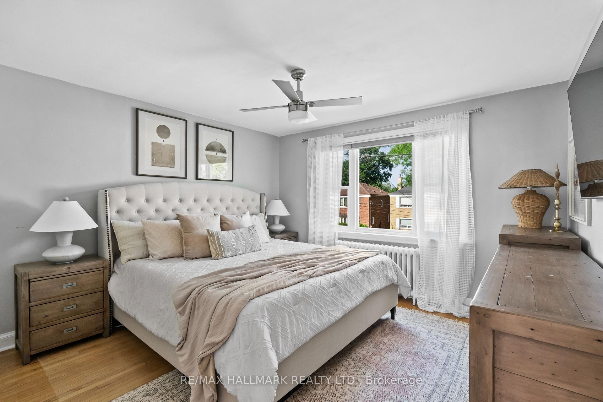 Photo 10 of 100 Atlee Avenue, Scarborough, Birchcliffe-Cliffside — HOMEH