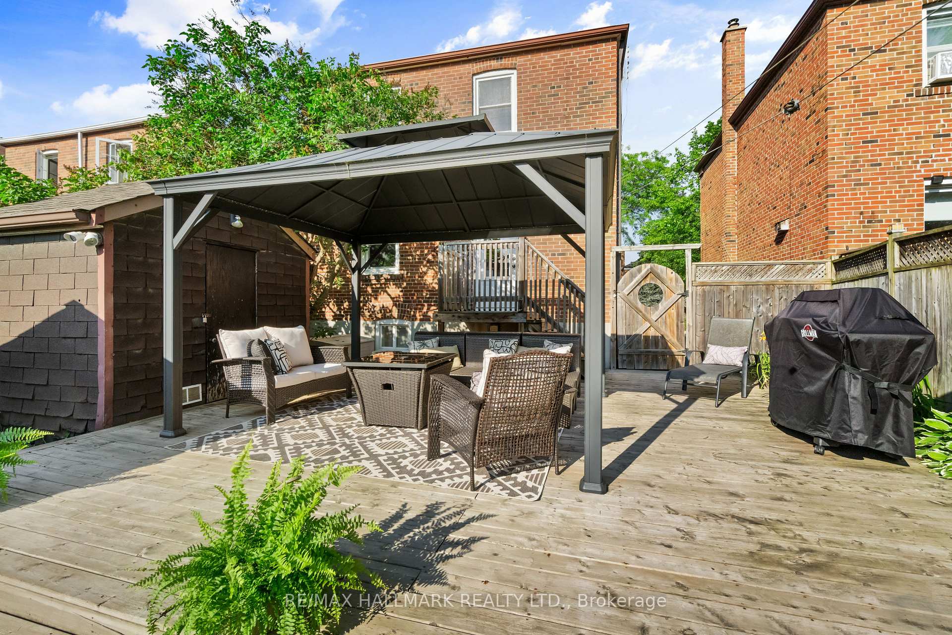 Photo 31 of 100 Atlee Avenue, Scarborough, Birchcliffe-Cliffside — HOMEH