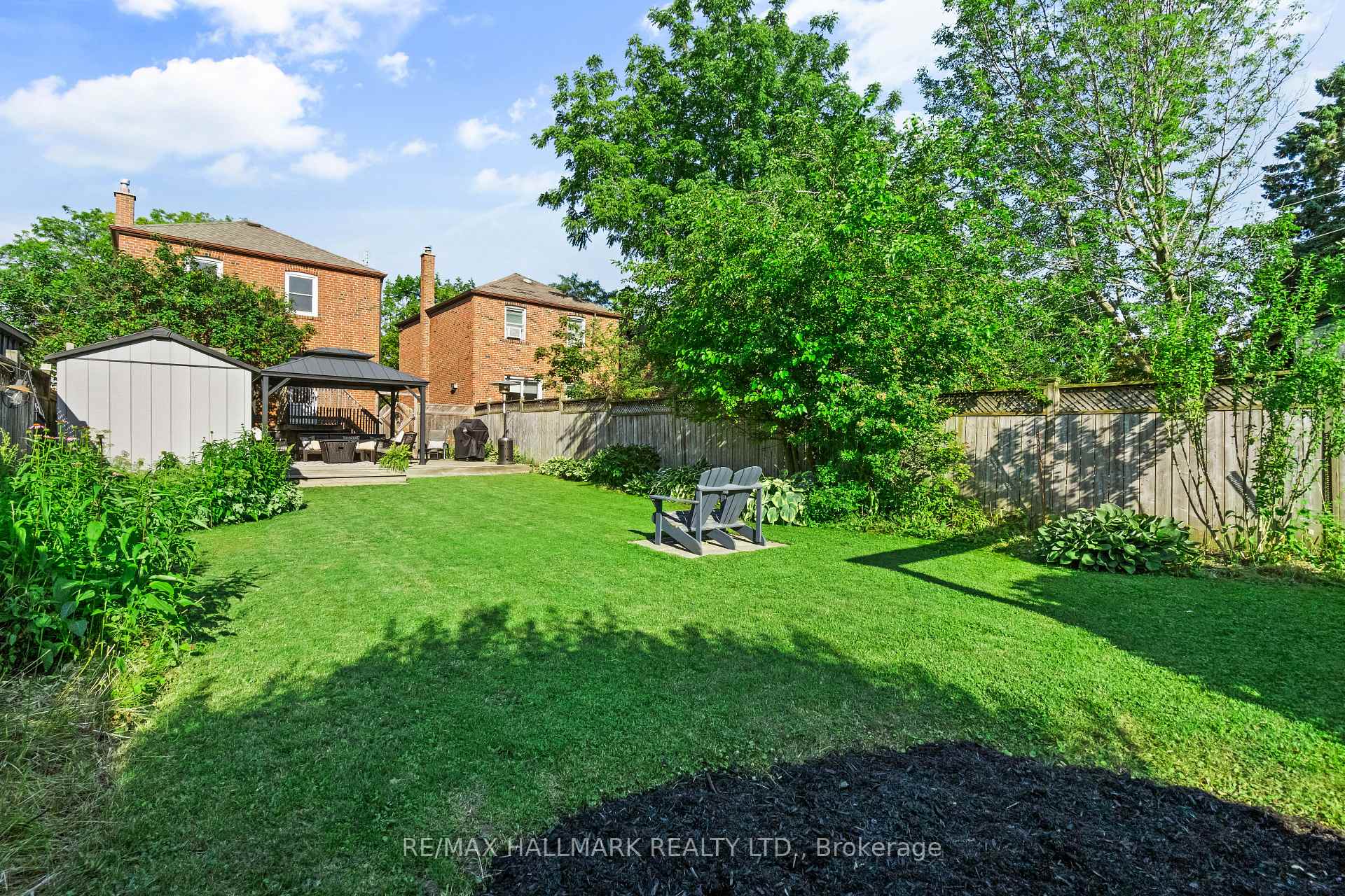 Photo 33 of 100 Atlee Avenue, Scarborough, Birchcliffe-Cliffside — HOMEH